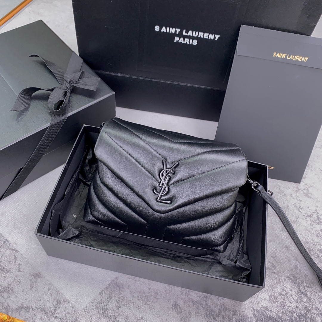 YSL TOY LOULOU IN QUILTED LEATHER ALL BLACK 7.9 X 5.5 X 3 INCHES