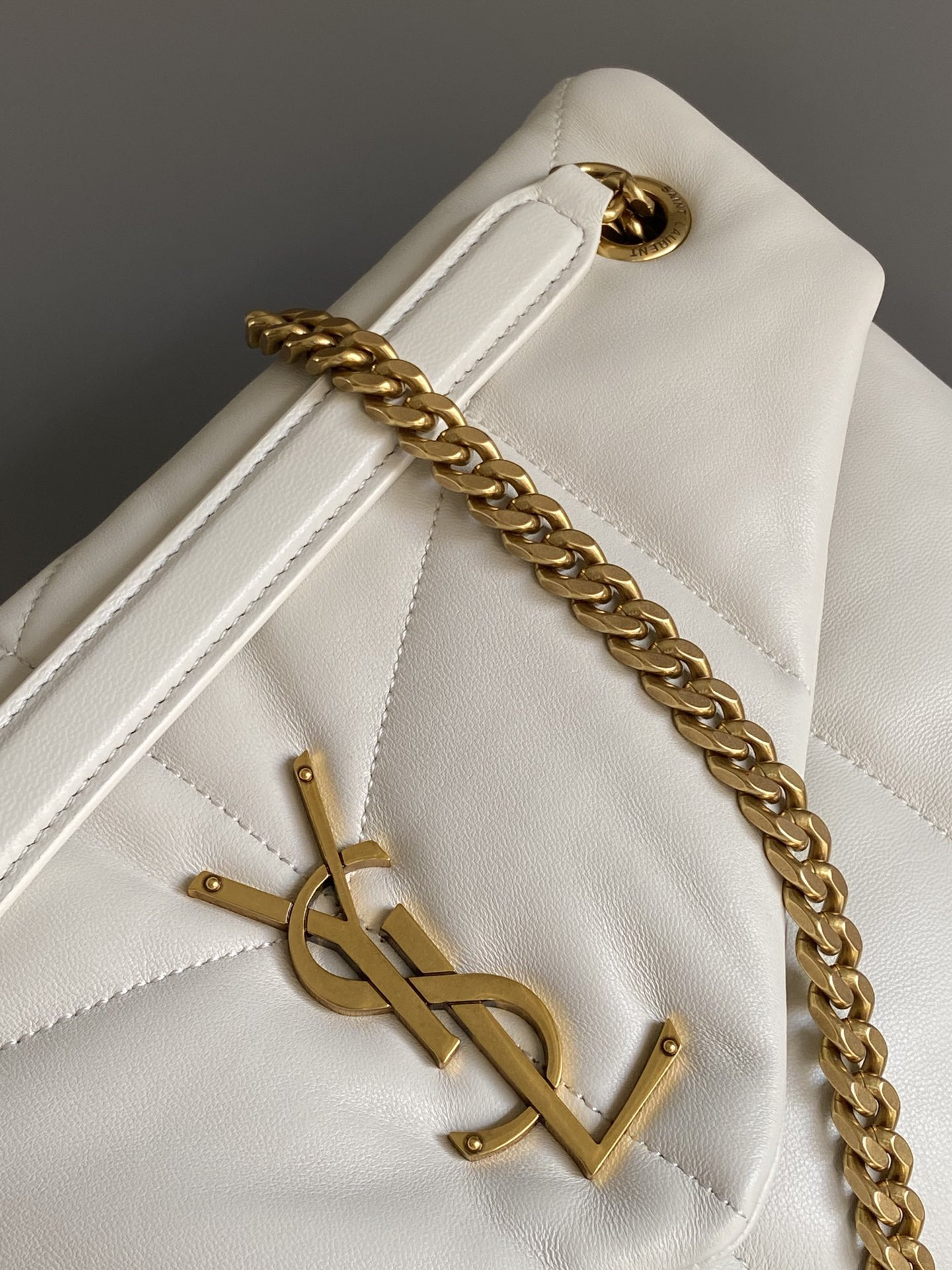 YSL PUFFER MEDIUM IN NAPPA LEATHER WHITE 13.7 X 9 X 5.3 INCHES