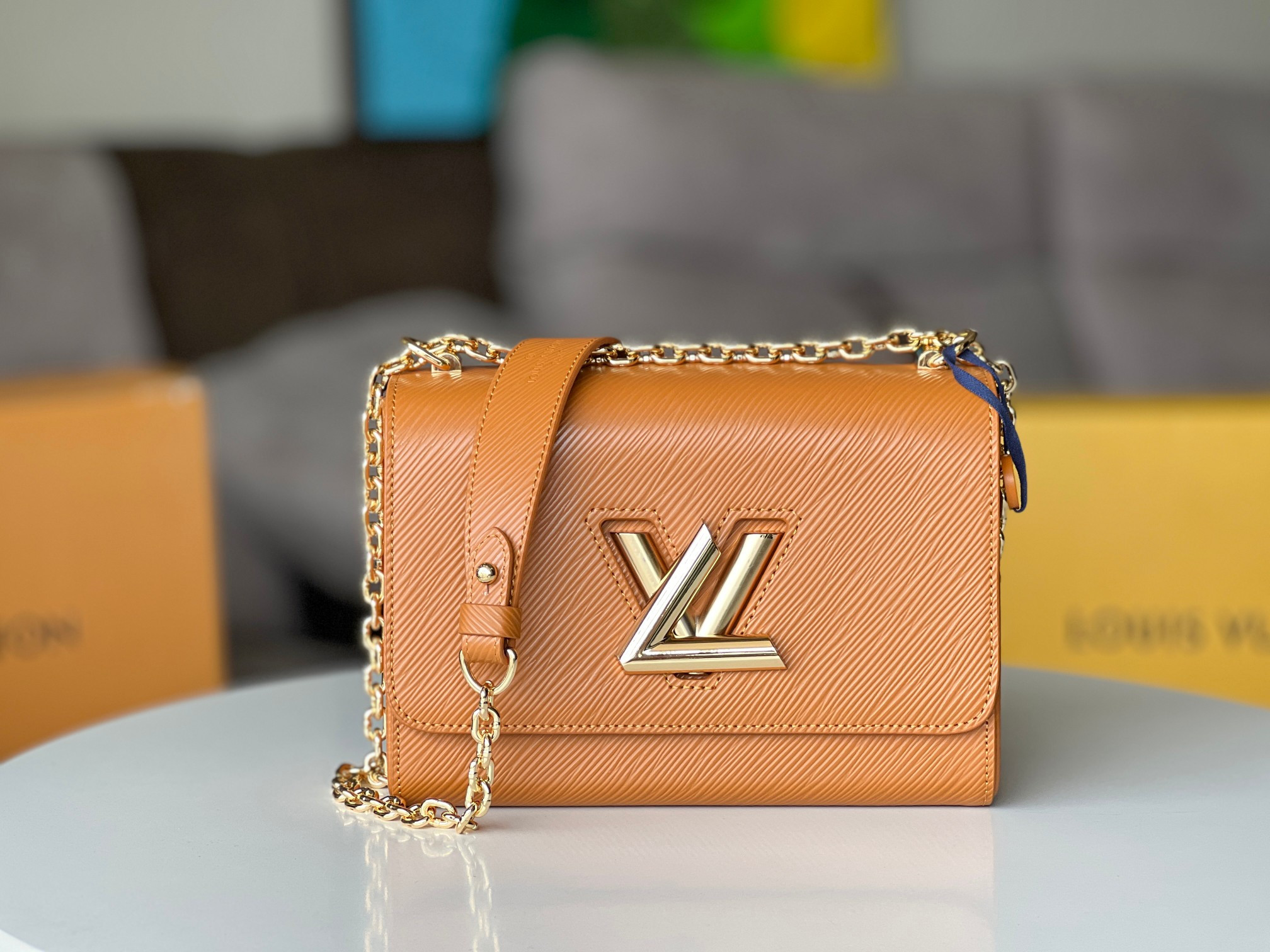 LOUIS VUITTON M59686 GO-14 MM 9.1 x 6.3 x 3.9 inches