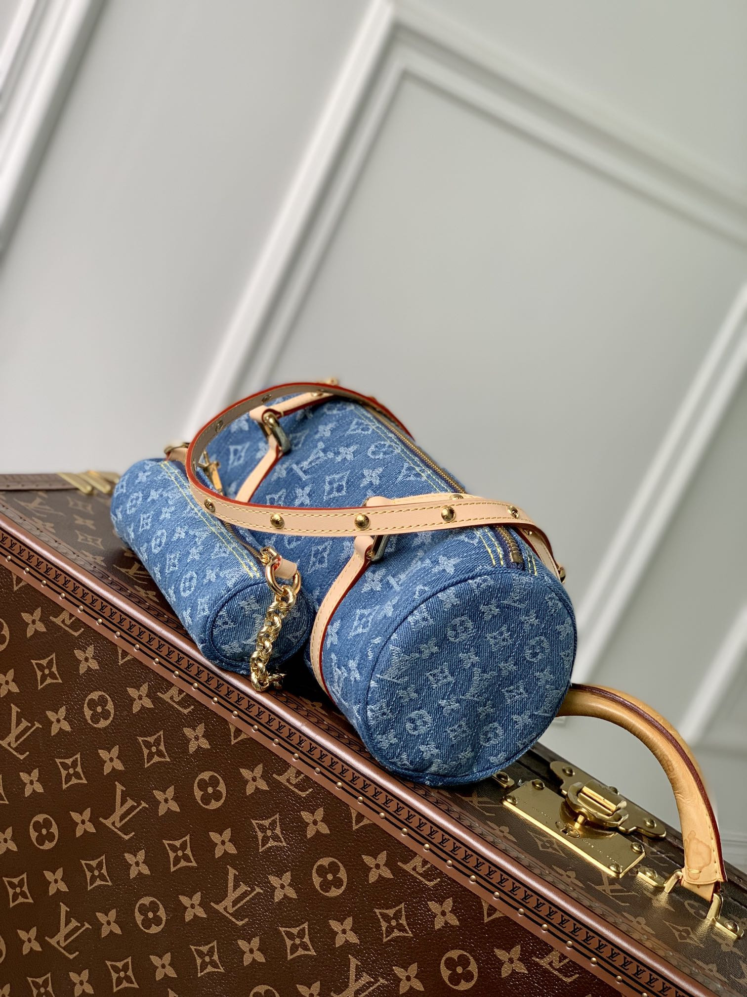 LOUIS VUITTON M46830 Papillon 10.6 x 4.3 x 5.1 inches