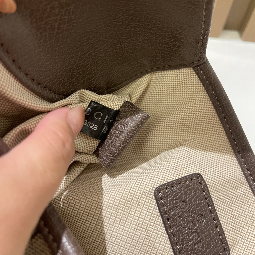 GUCCI APHRODITE SHOULDER BAG 27 X 13.5 X 2 cm