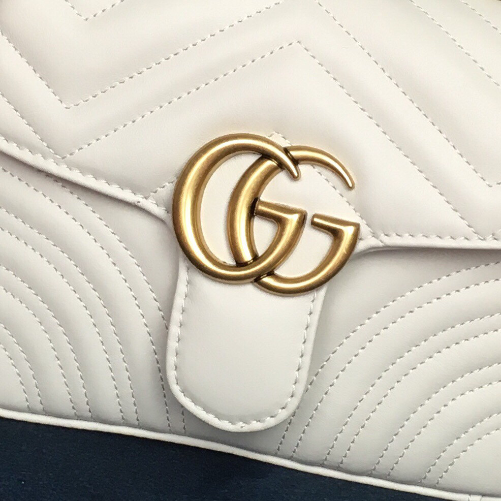 GUCCI GG MARMONT MATELASSÉ MINI BAG WHITE  8.5"W x 5"H x 2.5"D