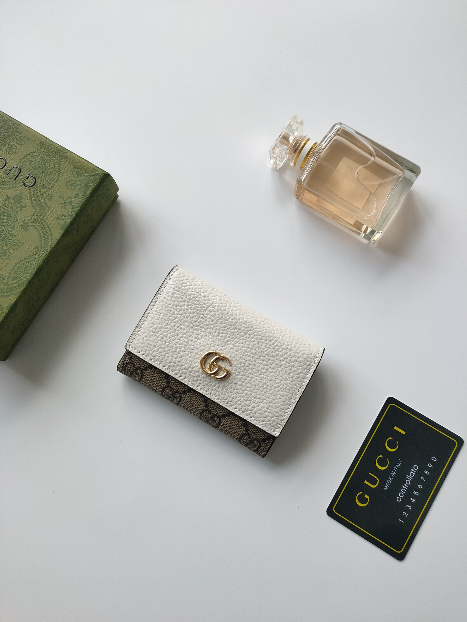 Gucci GG  CARD CASE WALLET