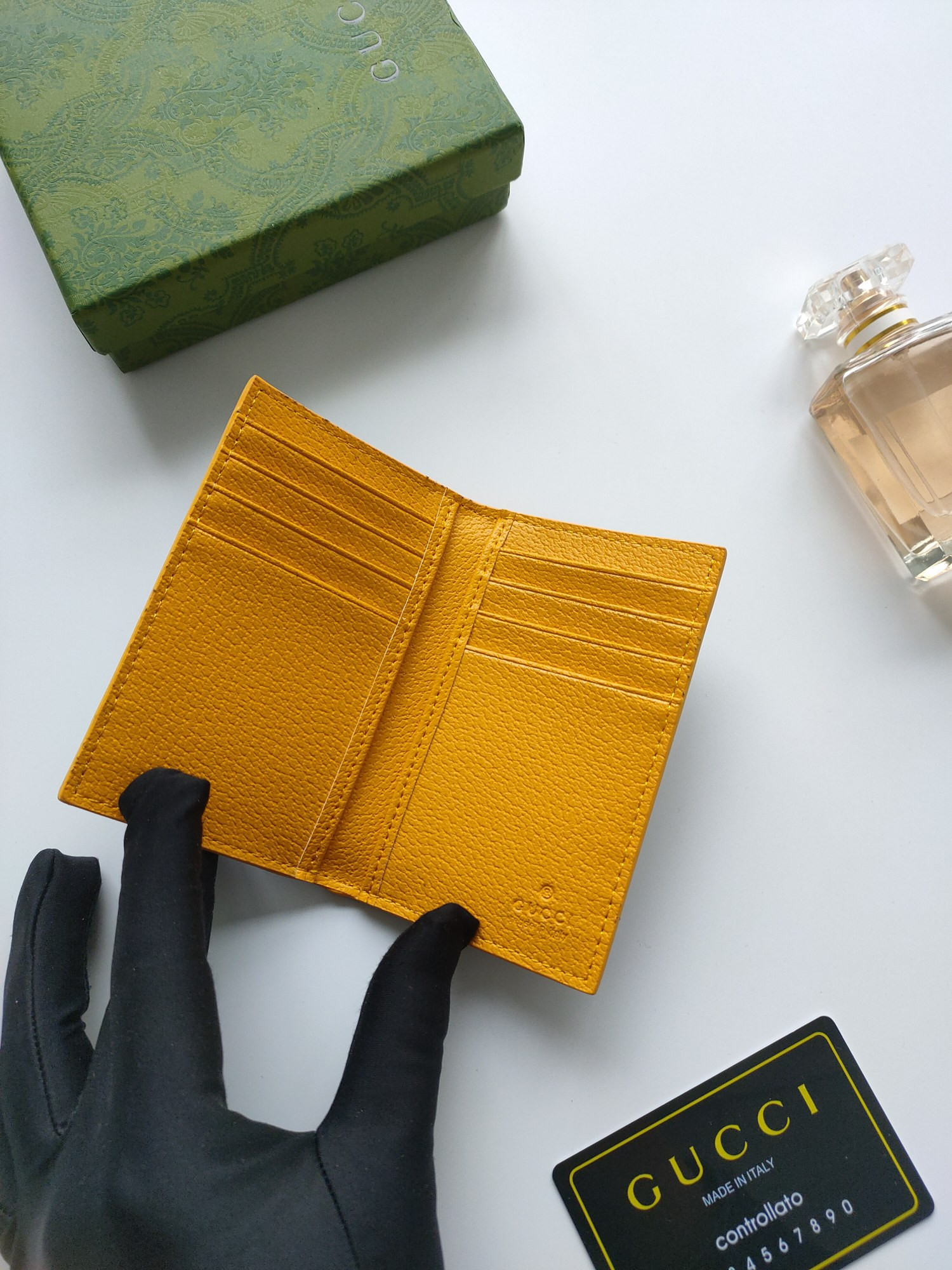 Gucci GG  CARD CASE WALLET