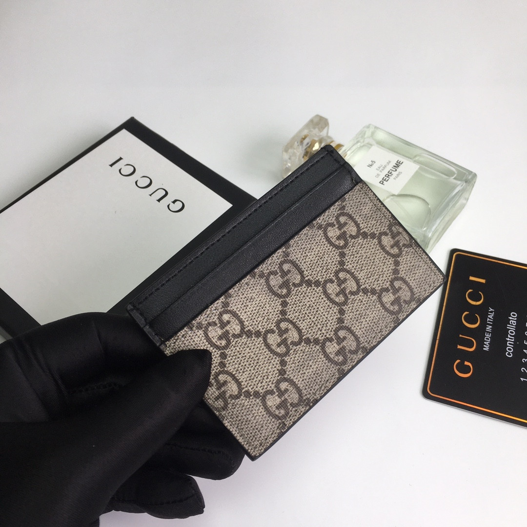 Gucci GG  CARD CASE WALLET