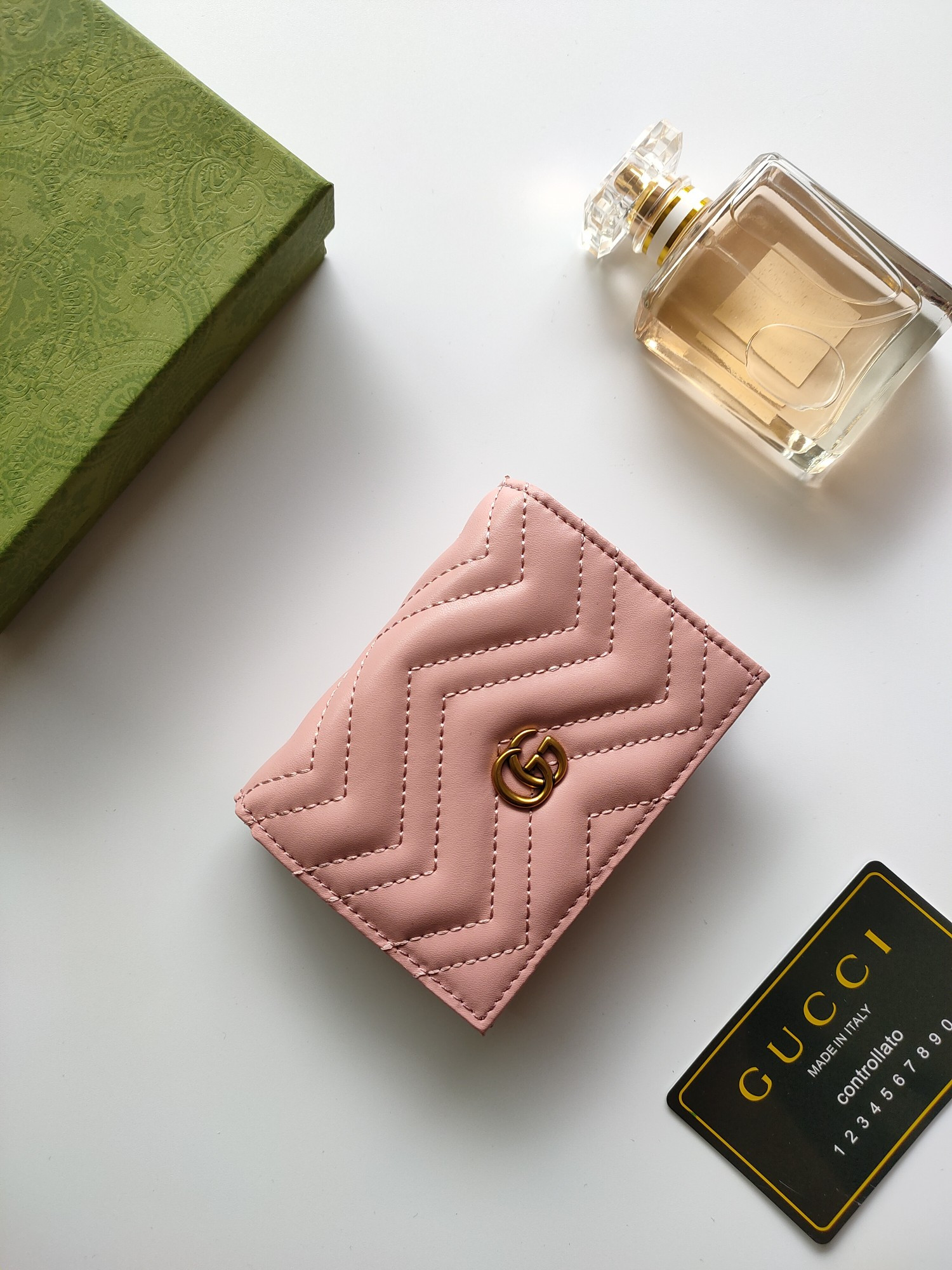 Gucci GG  CARD CASE WALLET