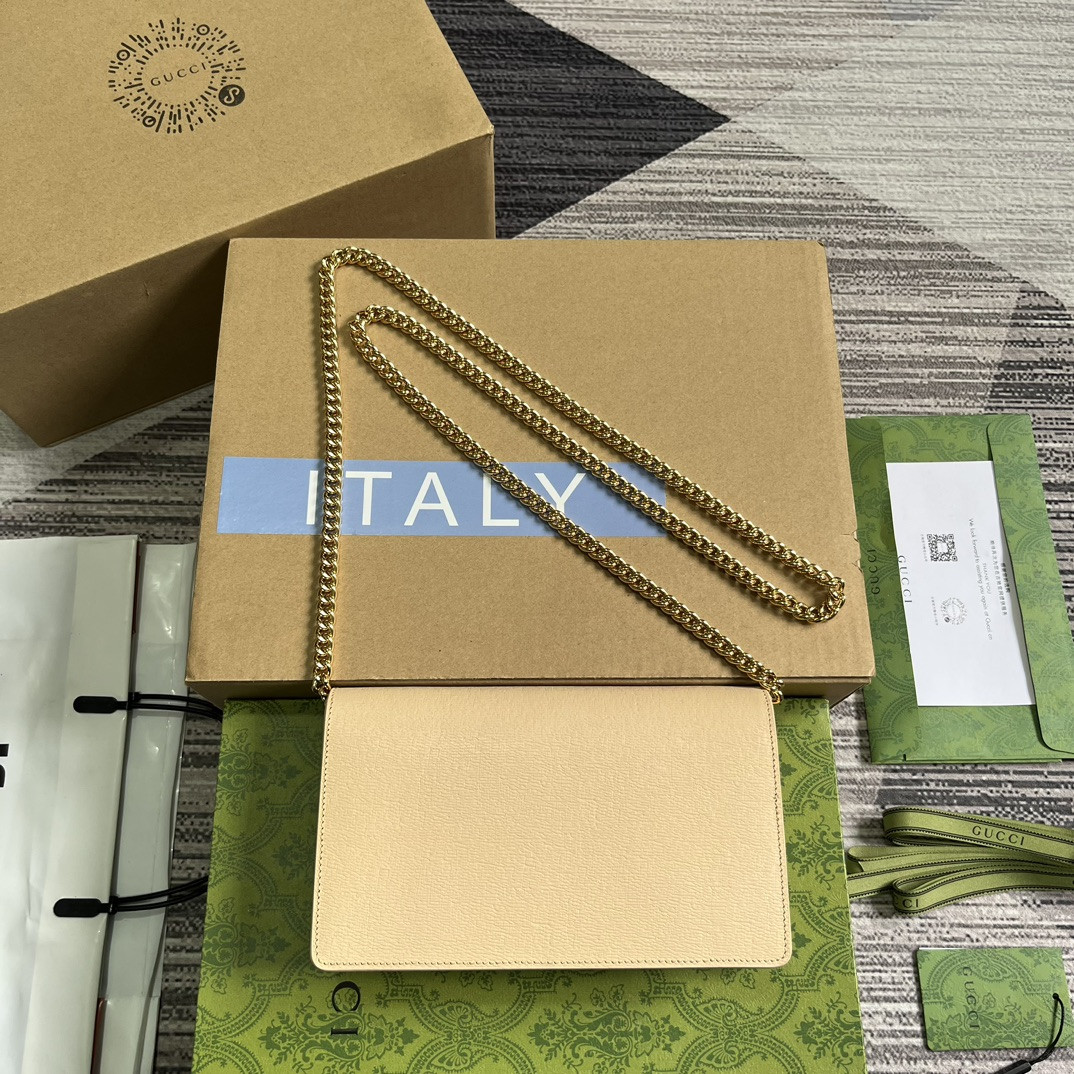CHAIN WALLET WITH GUCCI SCRIPT LIGHT beige 7.8"W x 5"H x 1.6"D