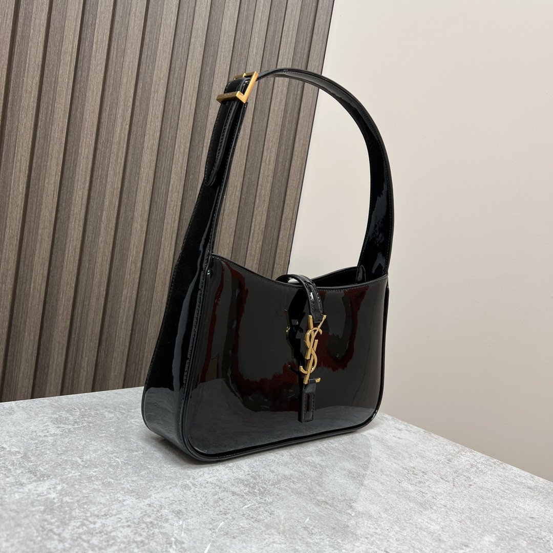 YSL LE 5 À 7 IN SHINY LEATHER BLACK 9 X 6.3 X 2.5 INCHES