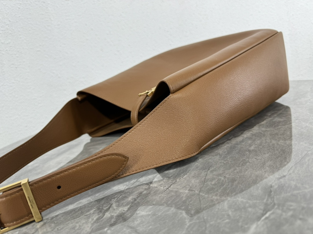 YSL LE 5 À 7 SUPPLE LARGE IN SMOOTH LEATHER DUSTY GREY 11.8" X 11" X 4.3"