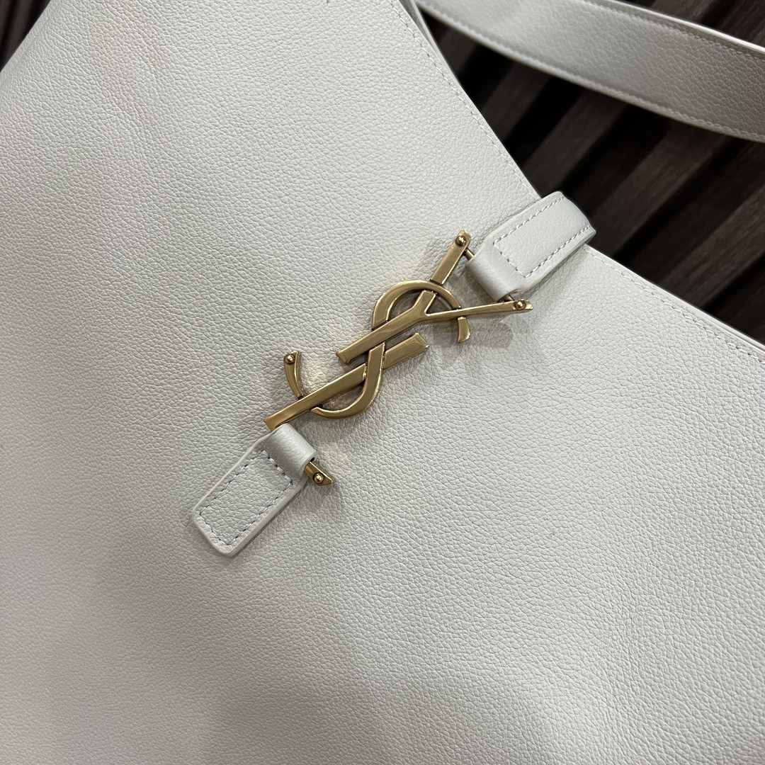 YSL LE 5 À 7 SUPPLE LARGE IN SMOOTH LEATHER BLANC VINTAGE 11.8" X 11" X 4.3"