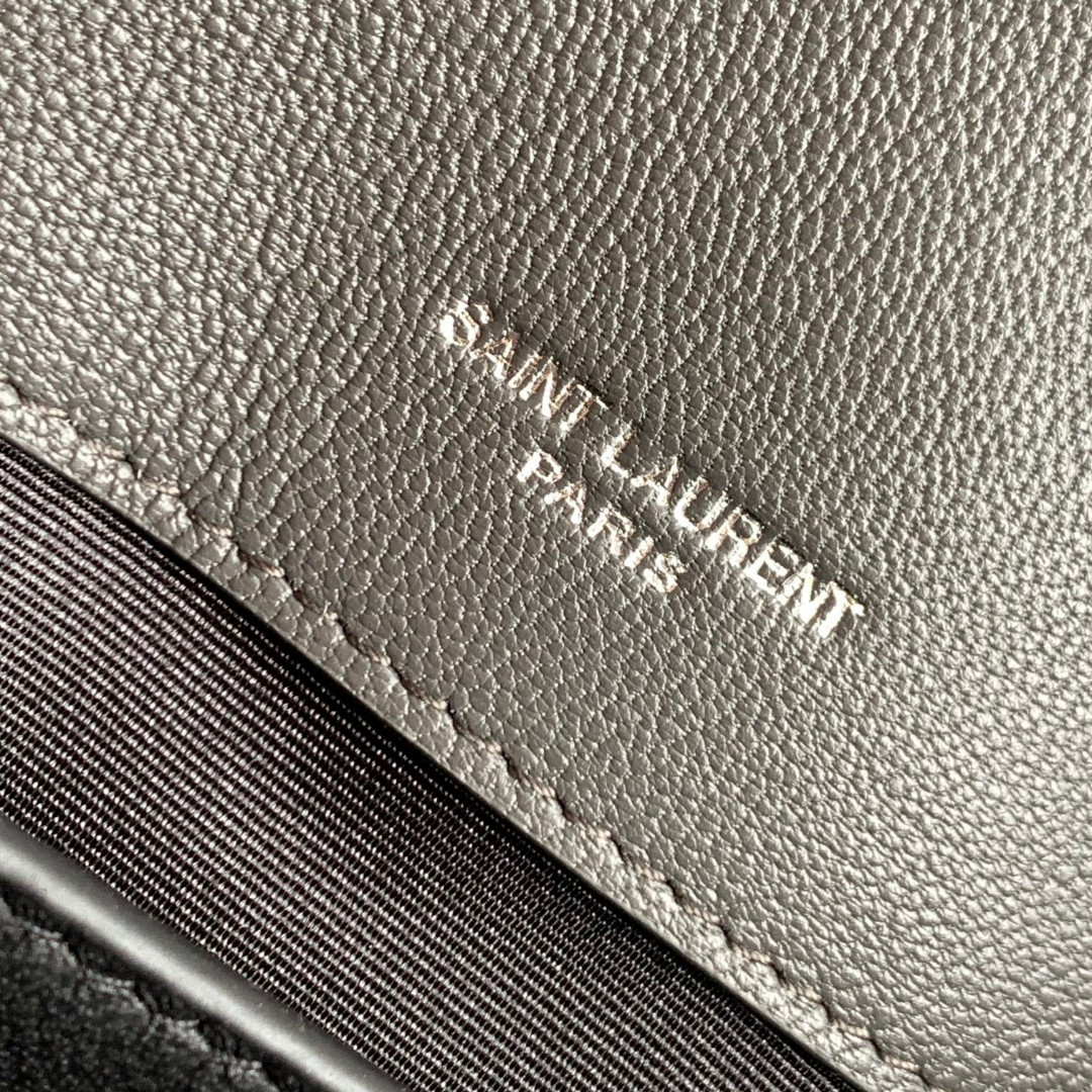 YSL COLLEGE MEDIUM IN QUILTED LEATHER 9.4 X 6.6 X 2.5 INCHES