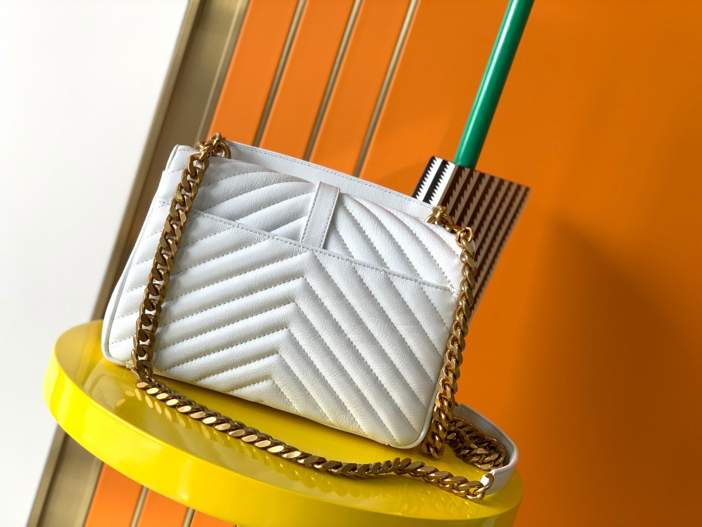 YSL COLLEGE MEDIUM IN QUILTED LEATHER white  9.4 X 6.6 X 2.5 INCHES