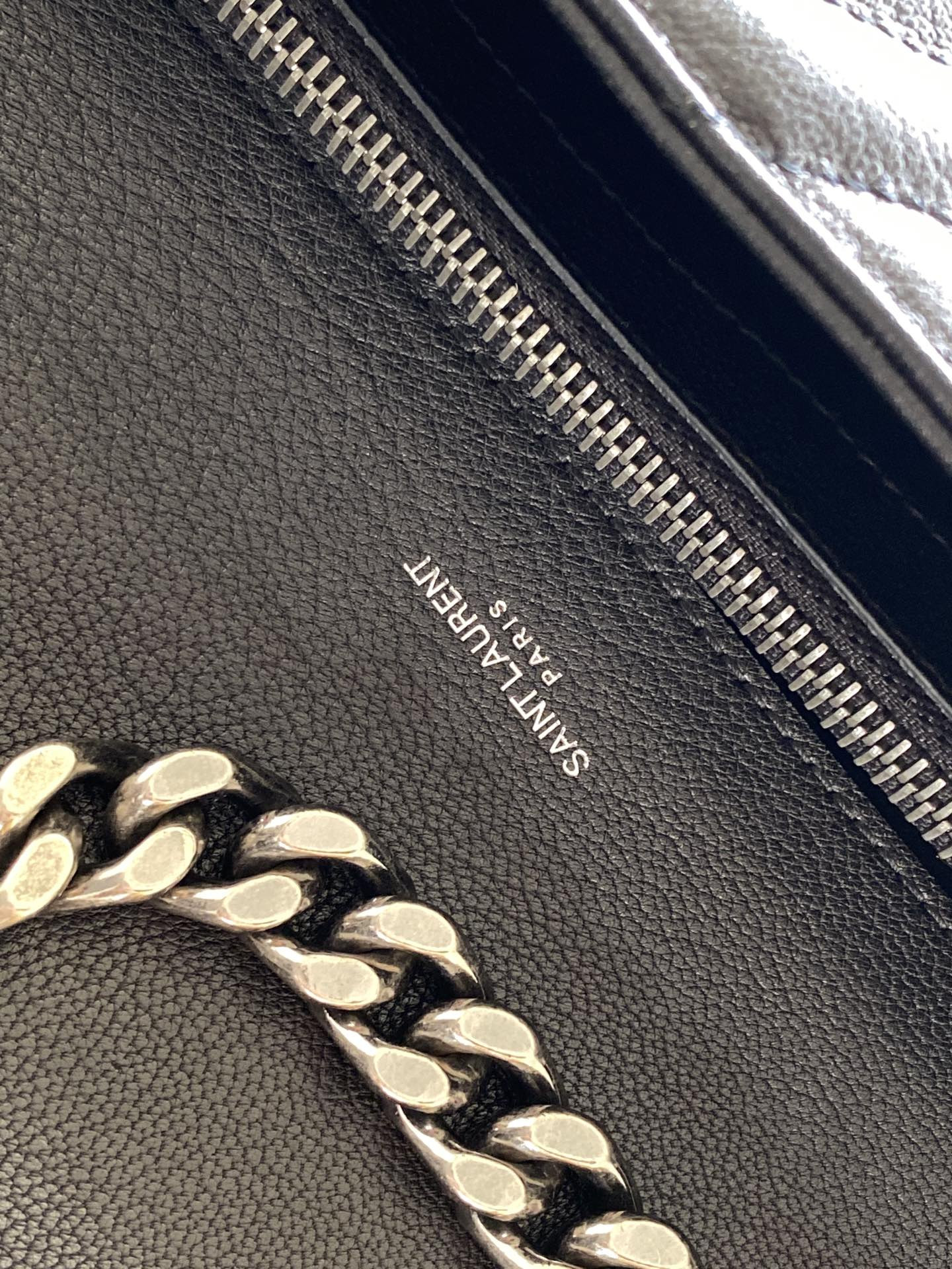 YSL COLLEGE LARGE IN QUILTED LEATHER BLACK SILVER 32X21X8 CM