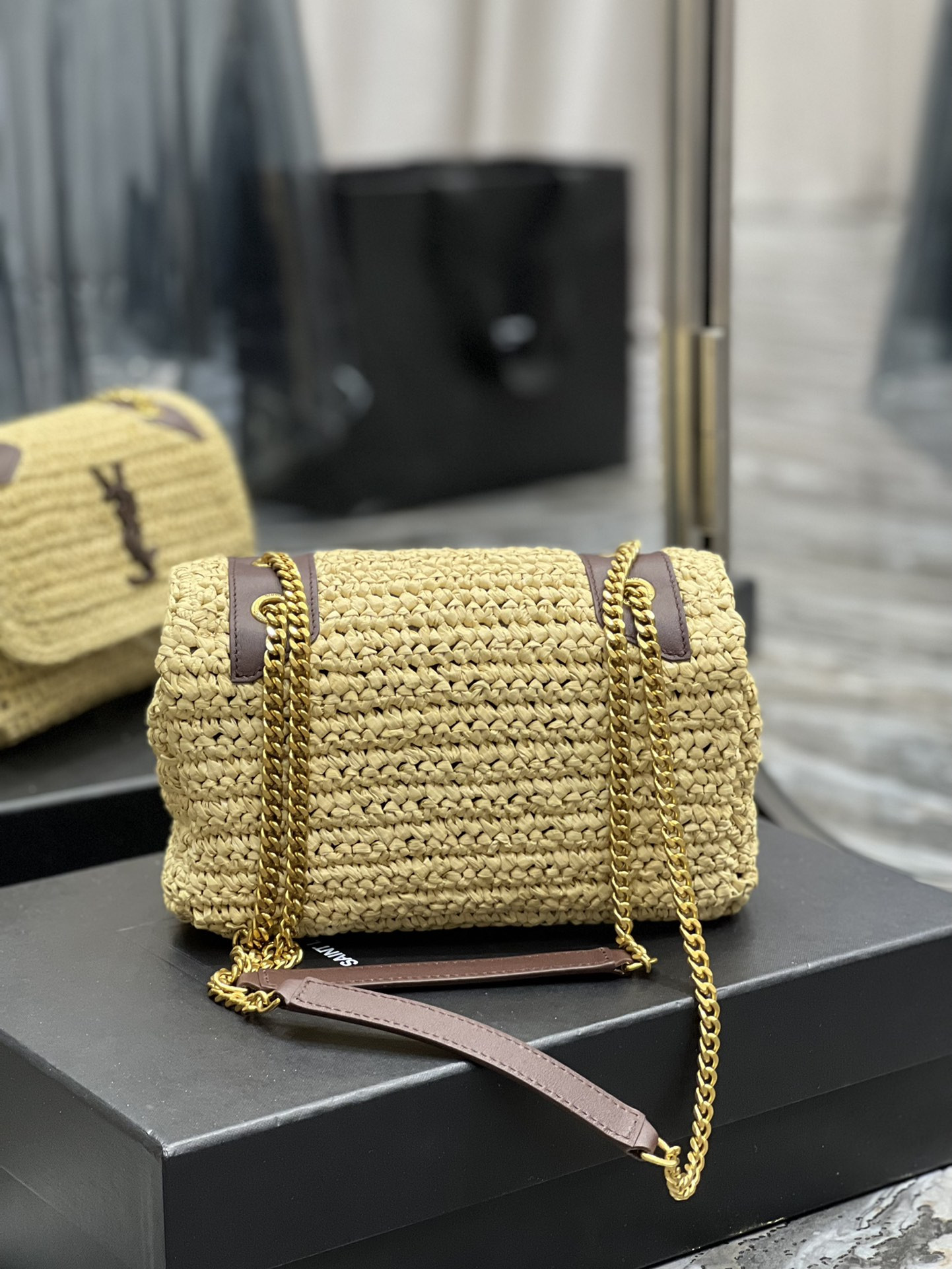 YSL NIKI CHAIN BAG IN RAFFIA AND LEATHER BEIGE 22×16.5×12 CM