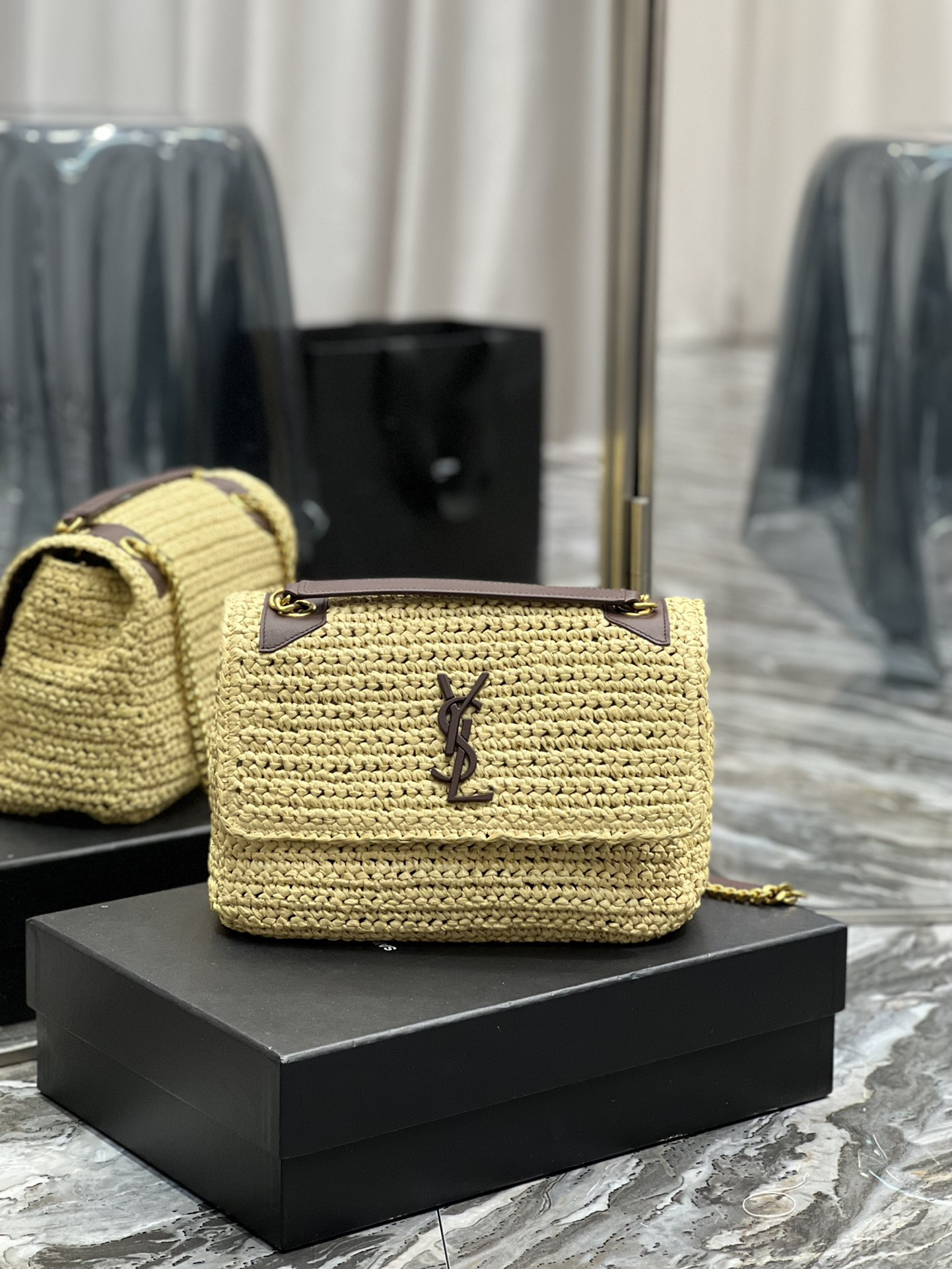 YSL NIKI MEDIUM CHAIN BAG IN RAFFIA AND LEATHER BEIGE 11 X 7.8 X 3.3 INCHES