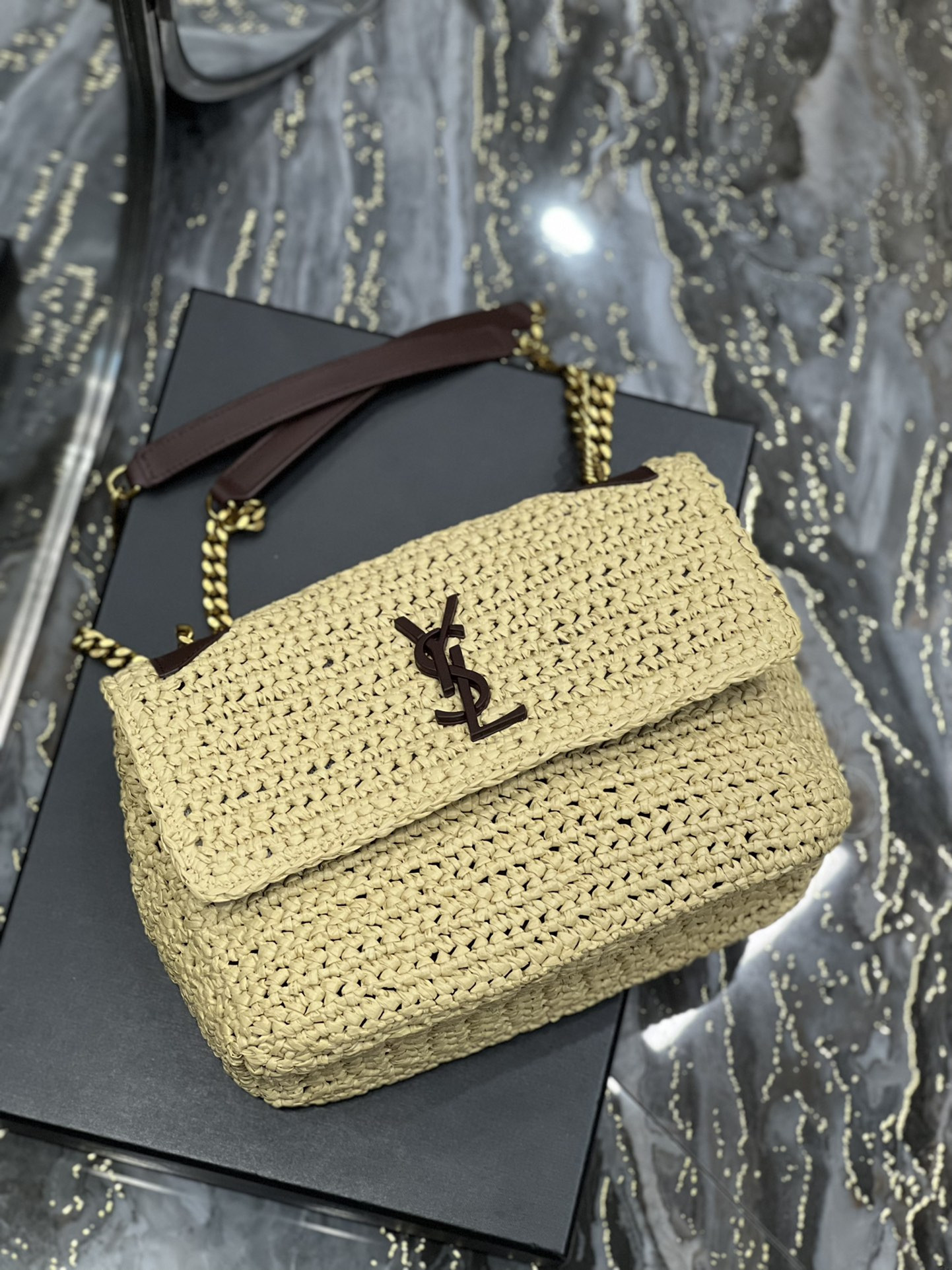 YSL NIKI MEDIUM CHAIN BAG IN RAFFIA AND LEATHER BEIGE 11 X 7.8 X 3.3 INCHES