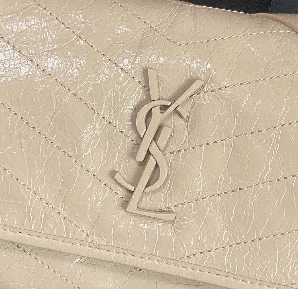 YSL NIKI MEDIUM IN VINTAGE LEATHER BEIGE 11 X 7.8 X 3.3 INCHES