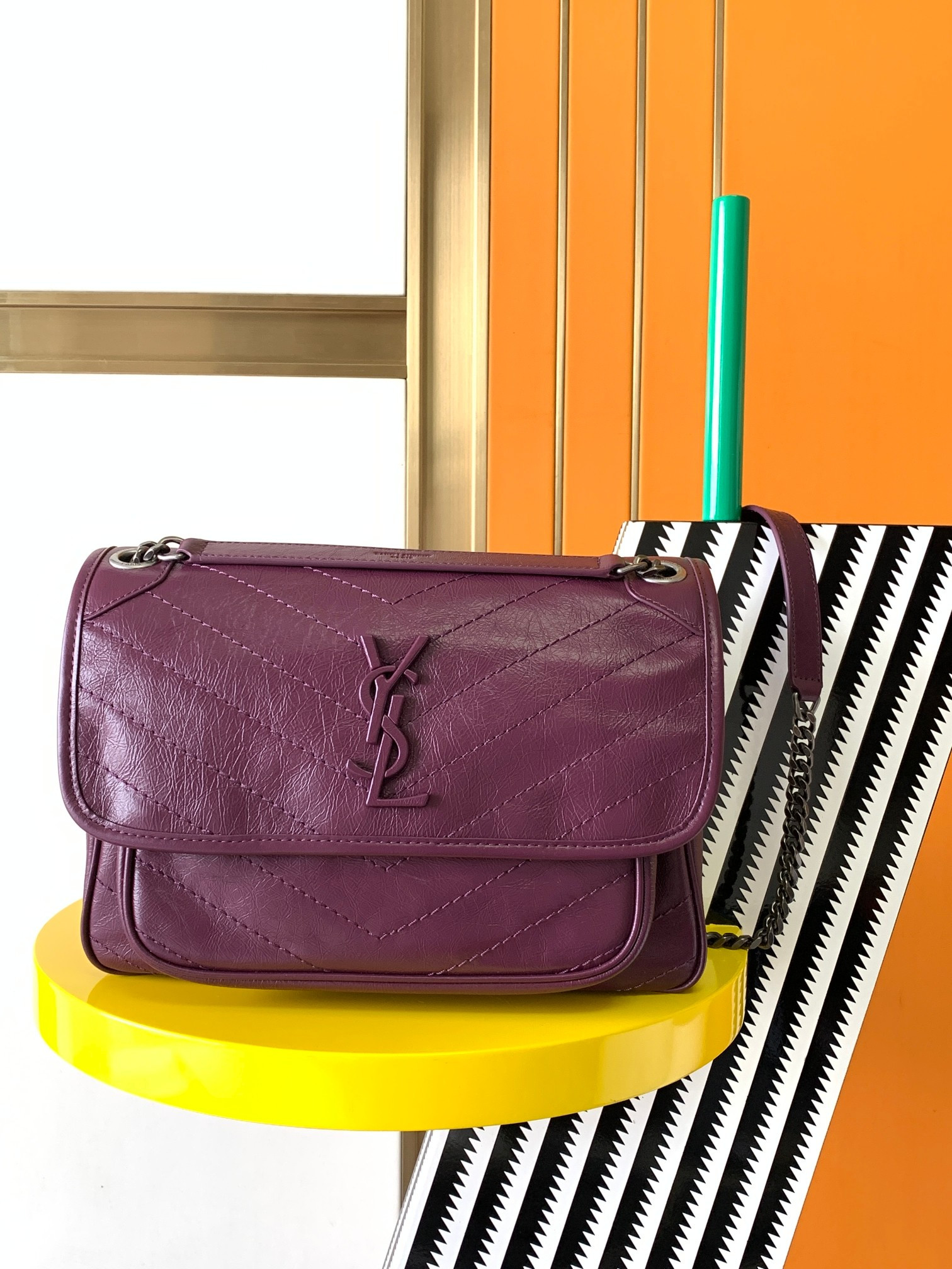 YSL NIKI MEDIUM IN VINTAGE LEATHER PURPLE 11 X 7.8 X 3.3 INCHES