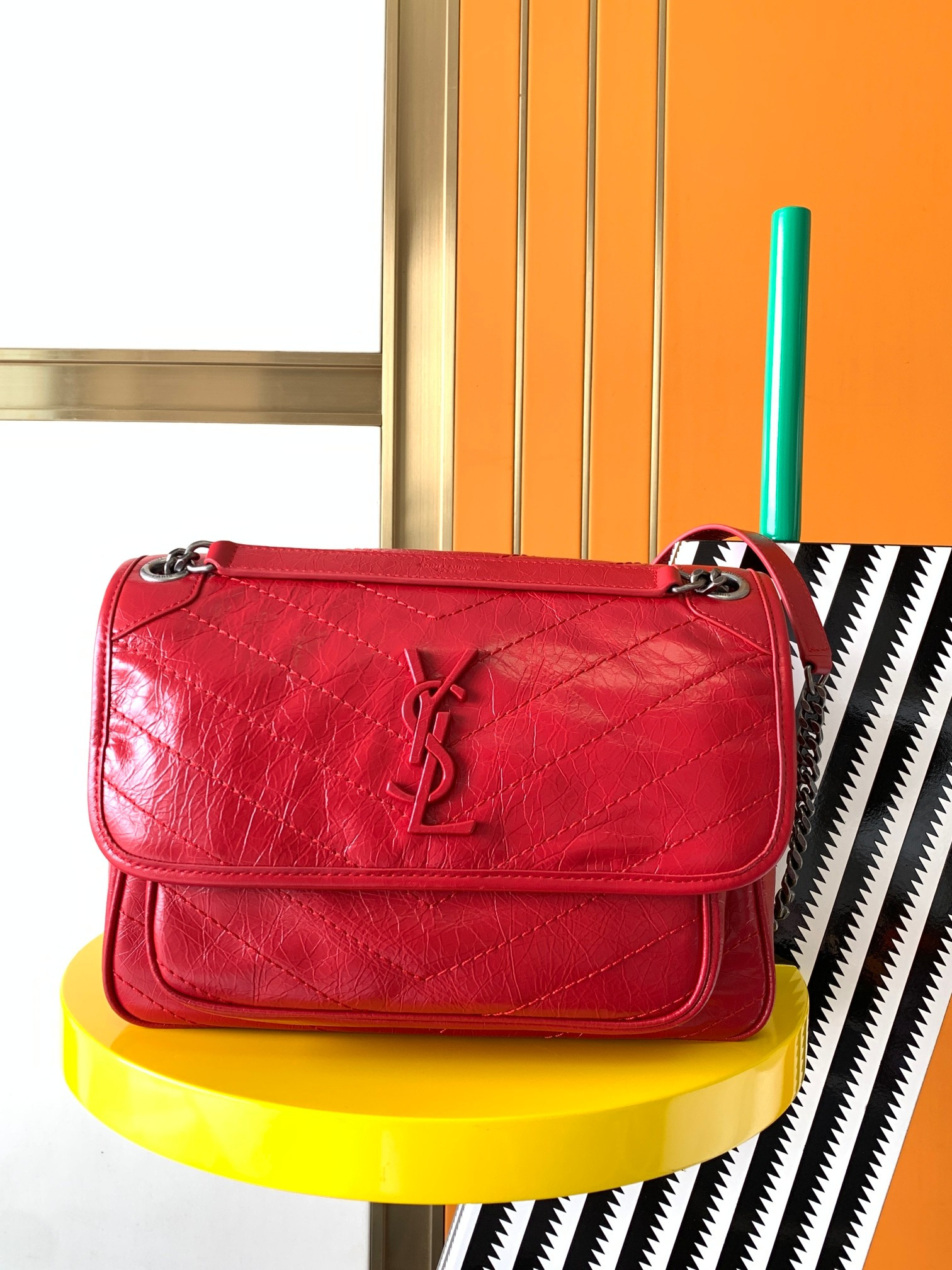 YSL NIKI MEDIUM IN VINTAGE LEATHER SHINY RED 11 X 7.8 X 3.3 INCHES