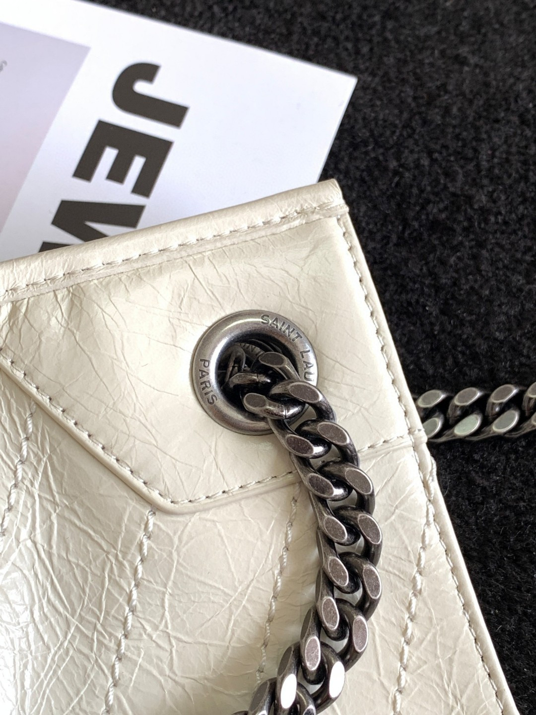 YSL NIKI SHOPPING IN VINTAGE LEATHER WHITE 12.9 X 10.6 X 4.5 INCHES