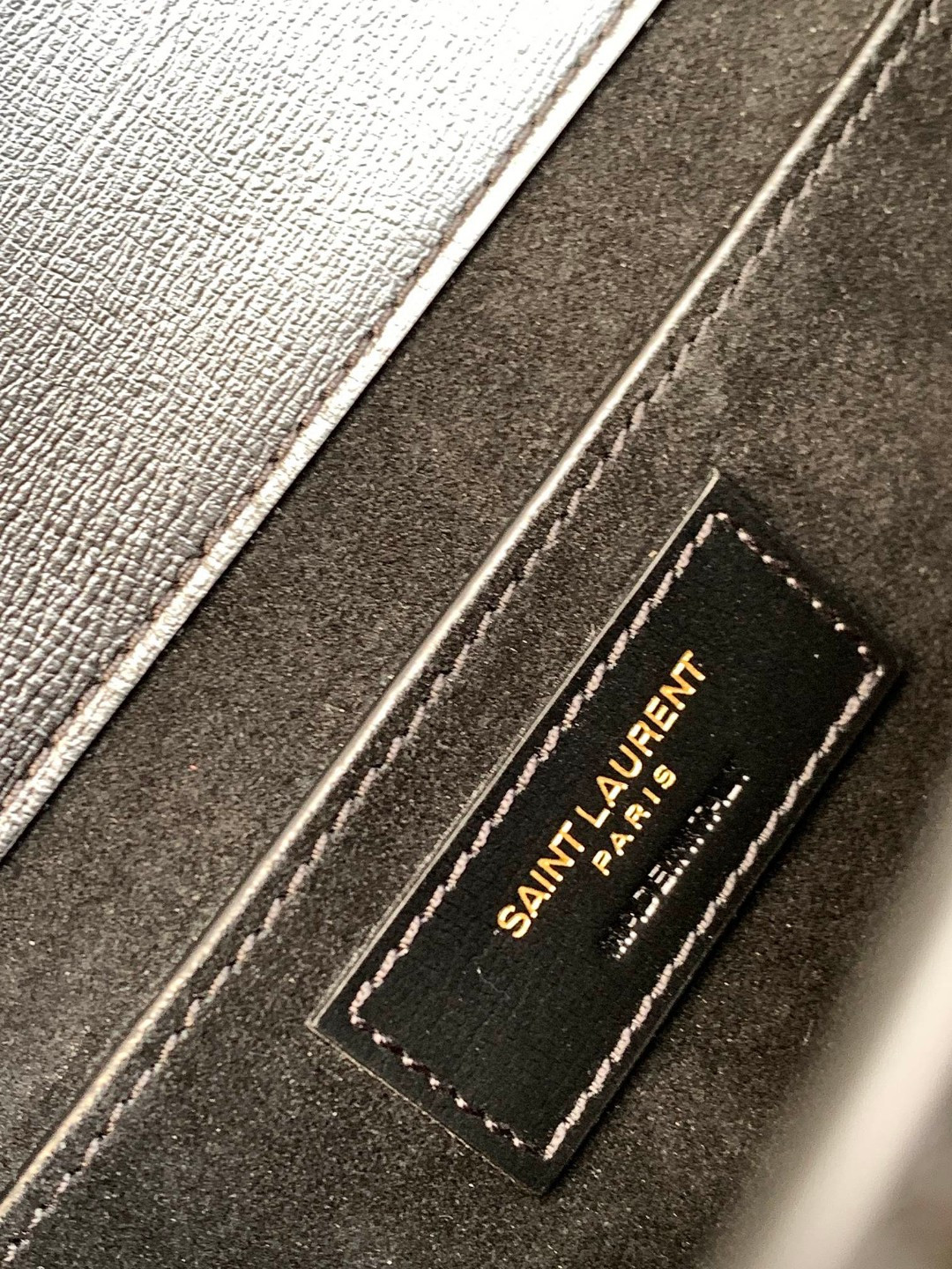 YSL SUNSET LARGE IN SMOOTH LEATHER BLACK 10.6 X 7 X 3.1 INCHES