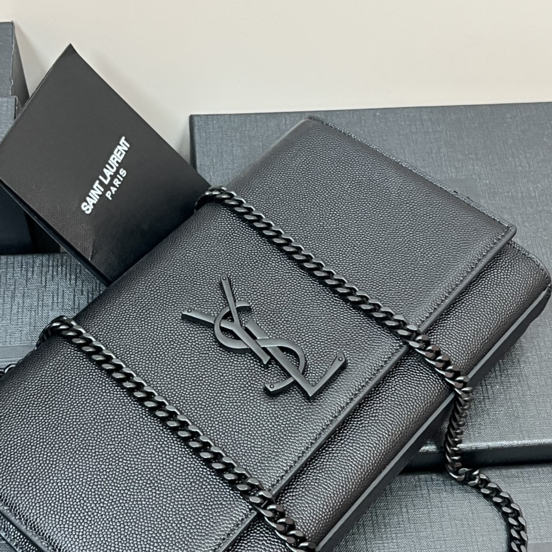 YSL KATE MEDIUM IN GRAIN DE POUDRE EMBOSSED LEATHER ALL BLACK 9.4 X 5.7 X 2.1 INCHES