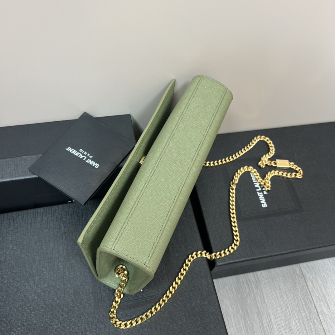 YSL KATE MEDIUM IN GRAIN DE POUDRE EMBOSSED LEATHER GREEN 9.4 X 5.7 X 2.1 INCHES