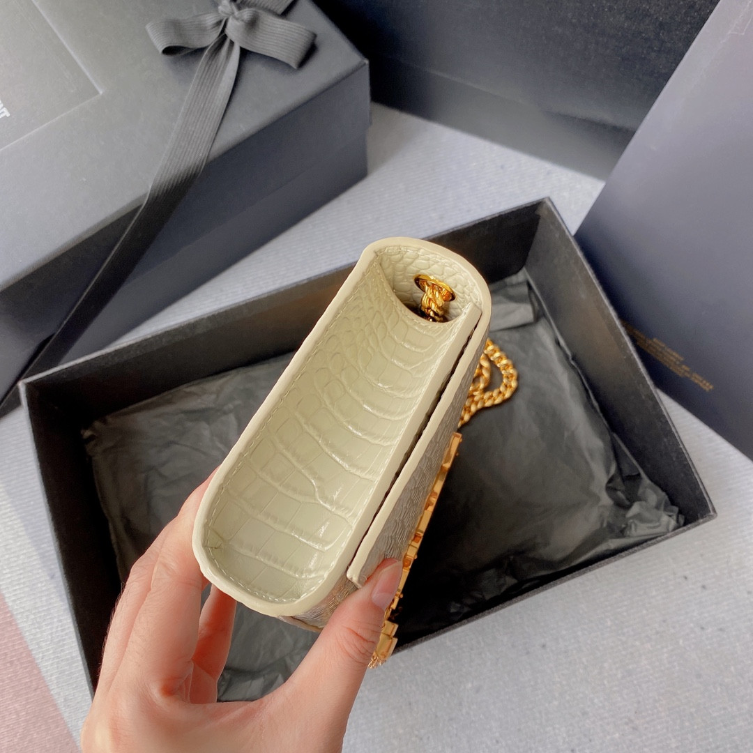 YSL KATE MEDIUM TASSEL IN CROCODILE-EMBOSSED LEATHER WHITE 9.4 X 5.7 X 2.1 INCHES