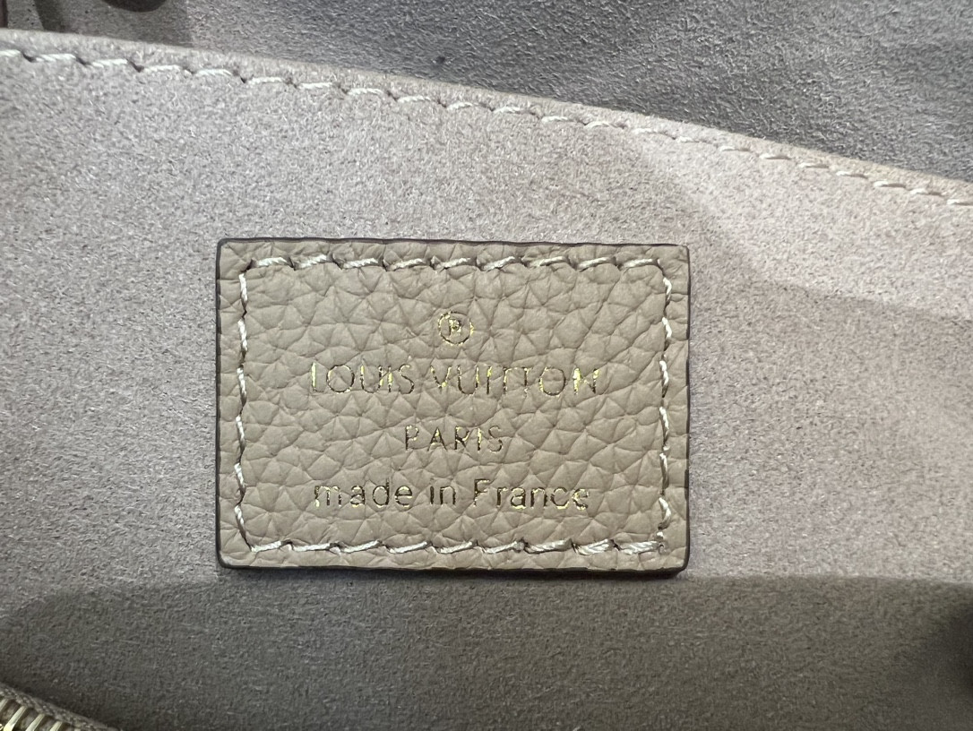 Louis Vuitton M46040 Madeleine BB 9.4 x 6.7 x 3.3 inches