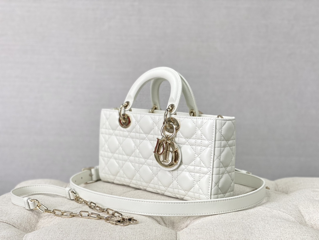 Dior Lady D-Joy bag medium White 26 x 13.5 x 5 cm