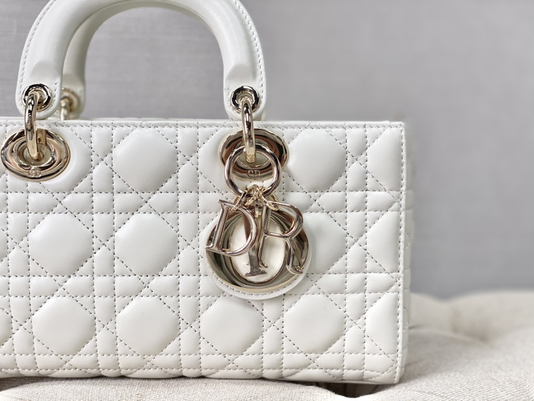 Dior Lady D-Joy bag medium White 26 x 13.5 x 5 cm