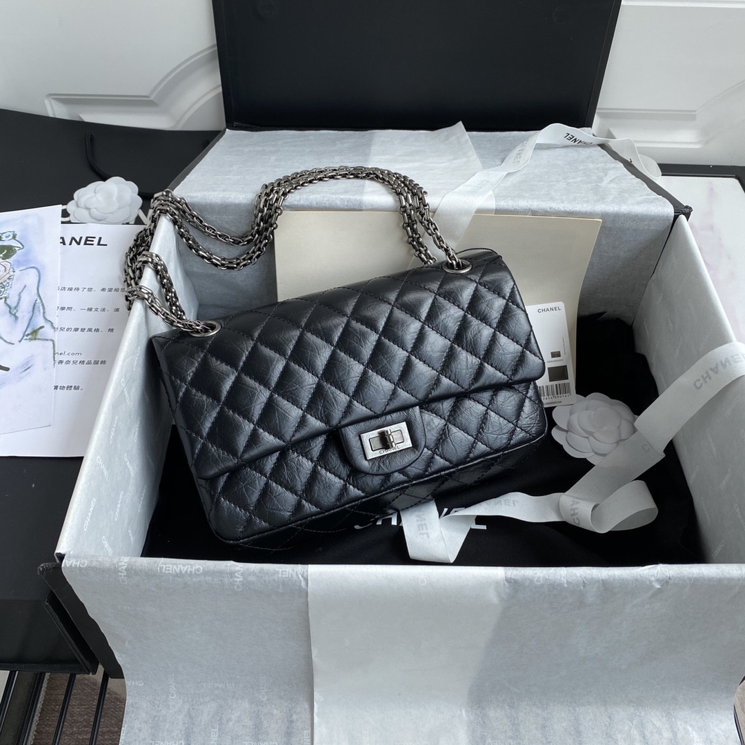 CHANEL 2.55 HANDBAG 6.2 × 9.4 × 2.9 in