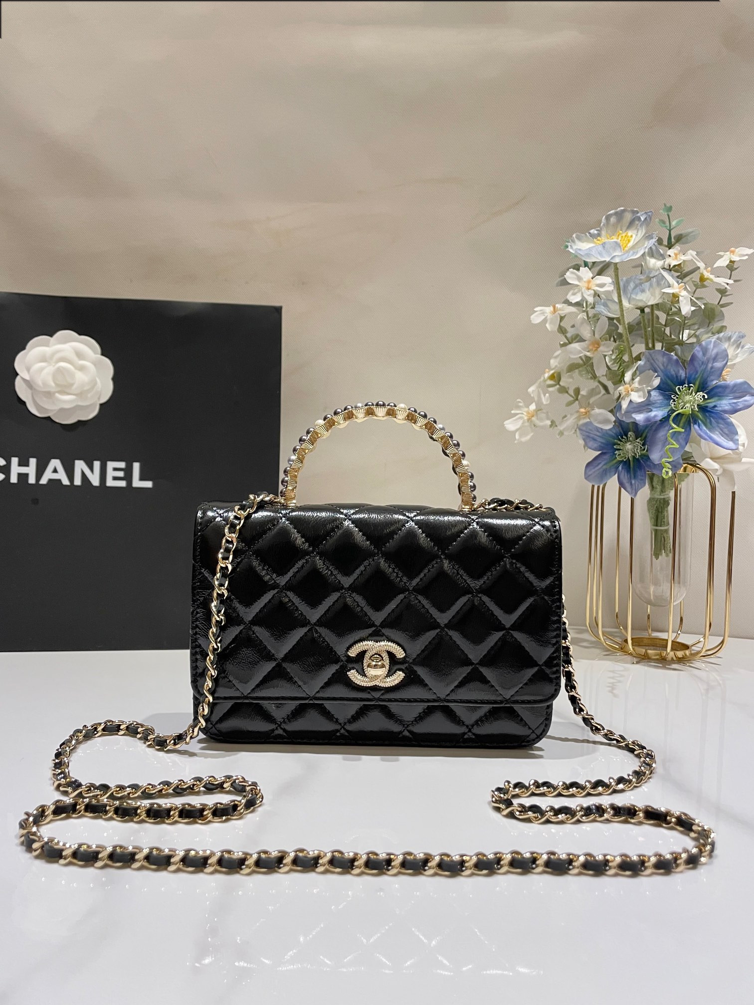 CHANEL CLASSIC WALLET ON CHAIN Rhinestone Handle BLACK 4.8 × 7.5 × 1.4