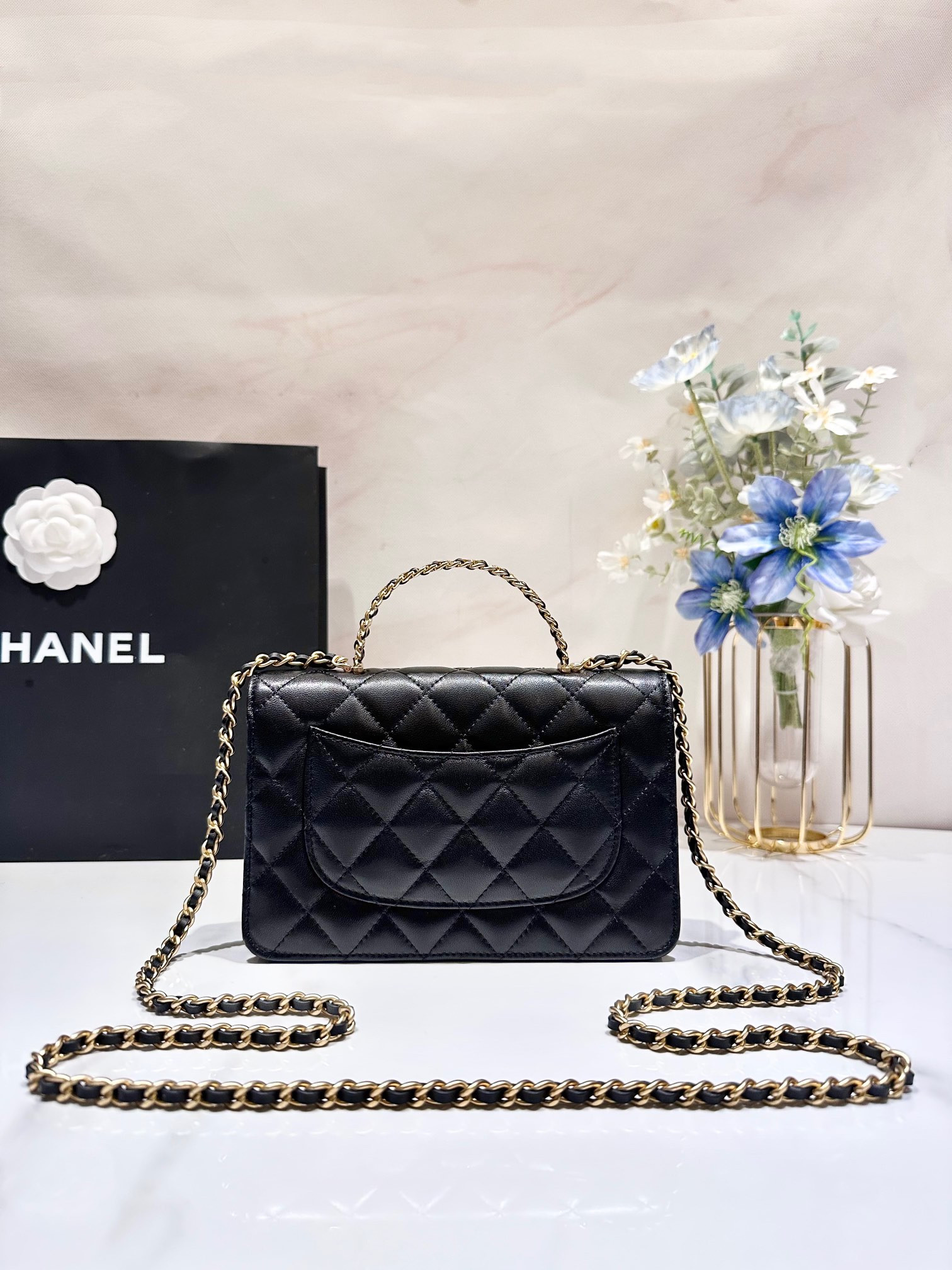 CHANEL CLASSIC WALLET ON CHAIN Rhinestone Handle 4.8 × 7.5 × 1.4 IN