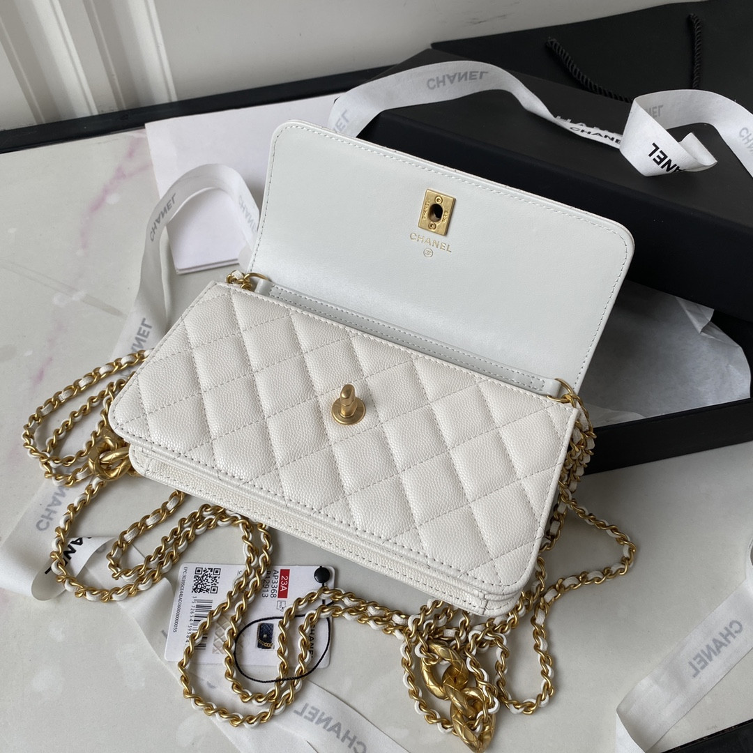 CHANEL CLASSIC WALLET ON CHAIN WHITE 4.8 × 7.5 × 1.4 in