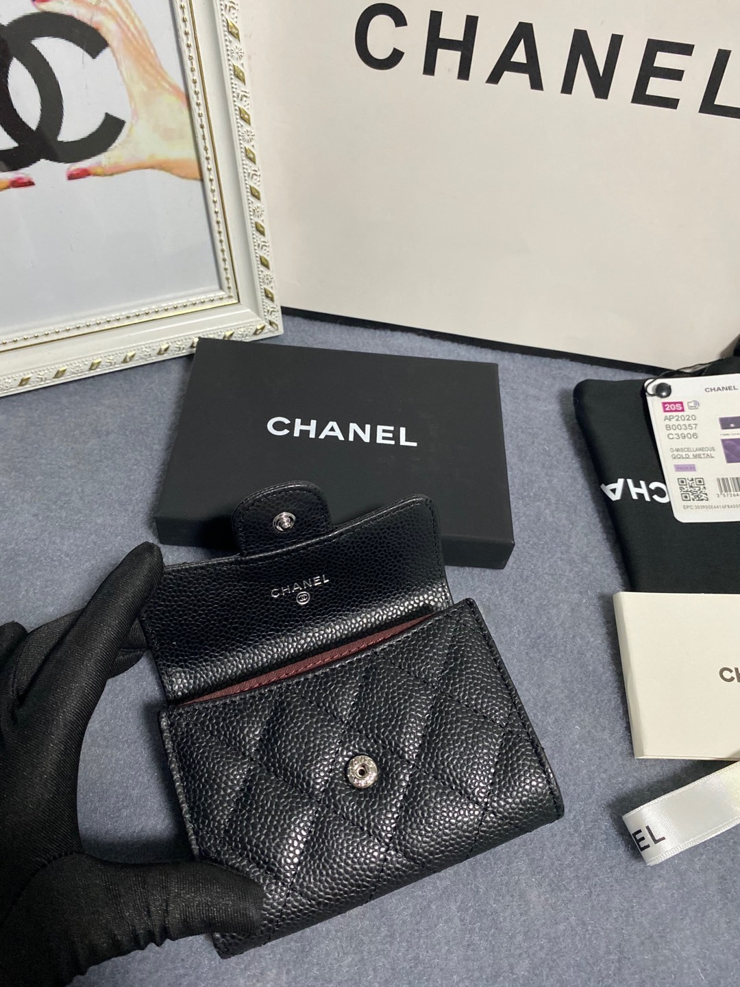 CHANEL FLAP WALLET 12 x 8.5cm