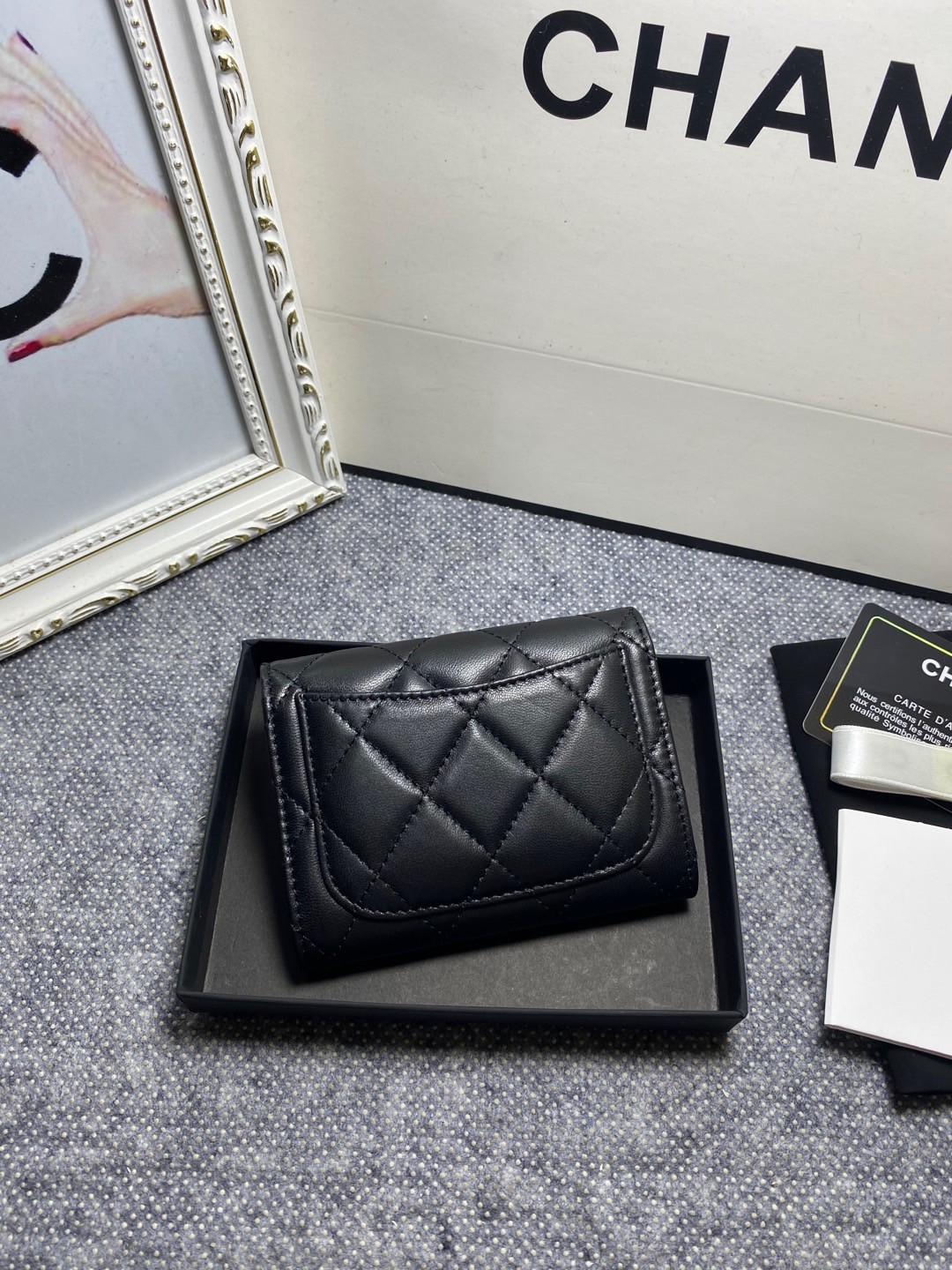 CHANEL FLAP WALLET 12 x 8.5cm