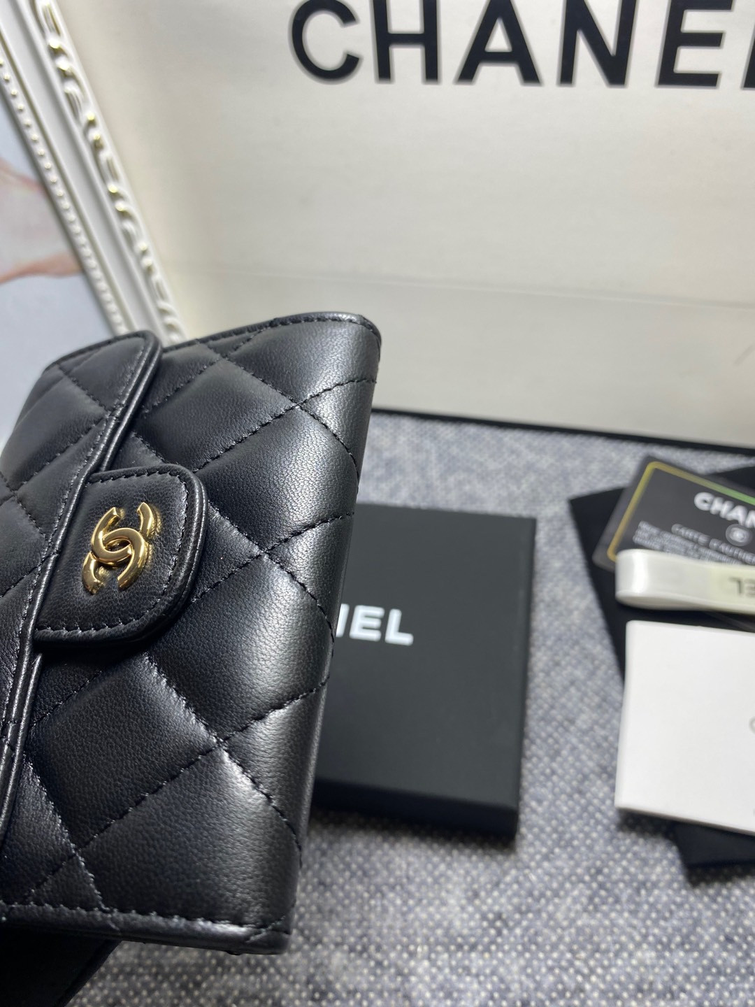 CHANEL FLAP WALLET 12 x 8.5cm