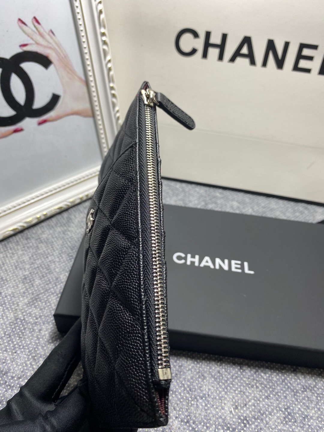 CHANEL LONG ZIPPED WALLET 19-11cm