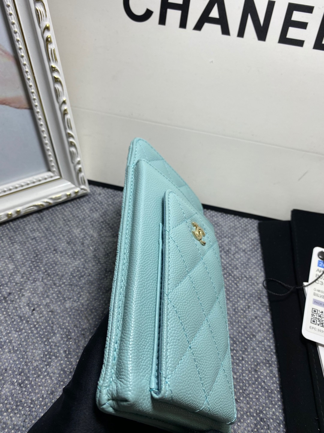 CHANEL LONG ZIPPED WALLET 19-11cm