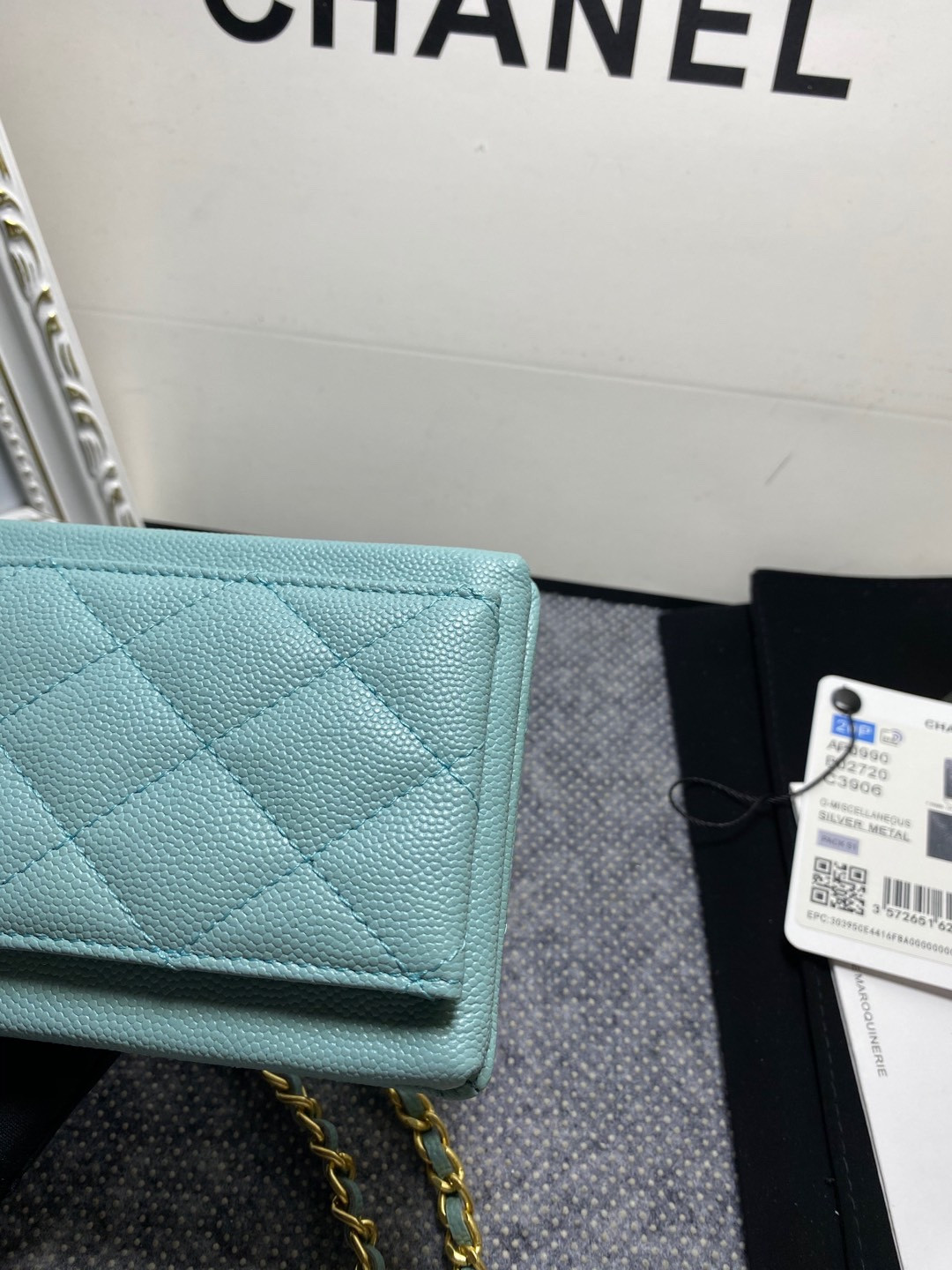 CHANEL LONG ZIPPED WALLET 19-11cm