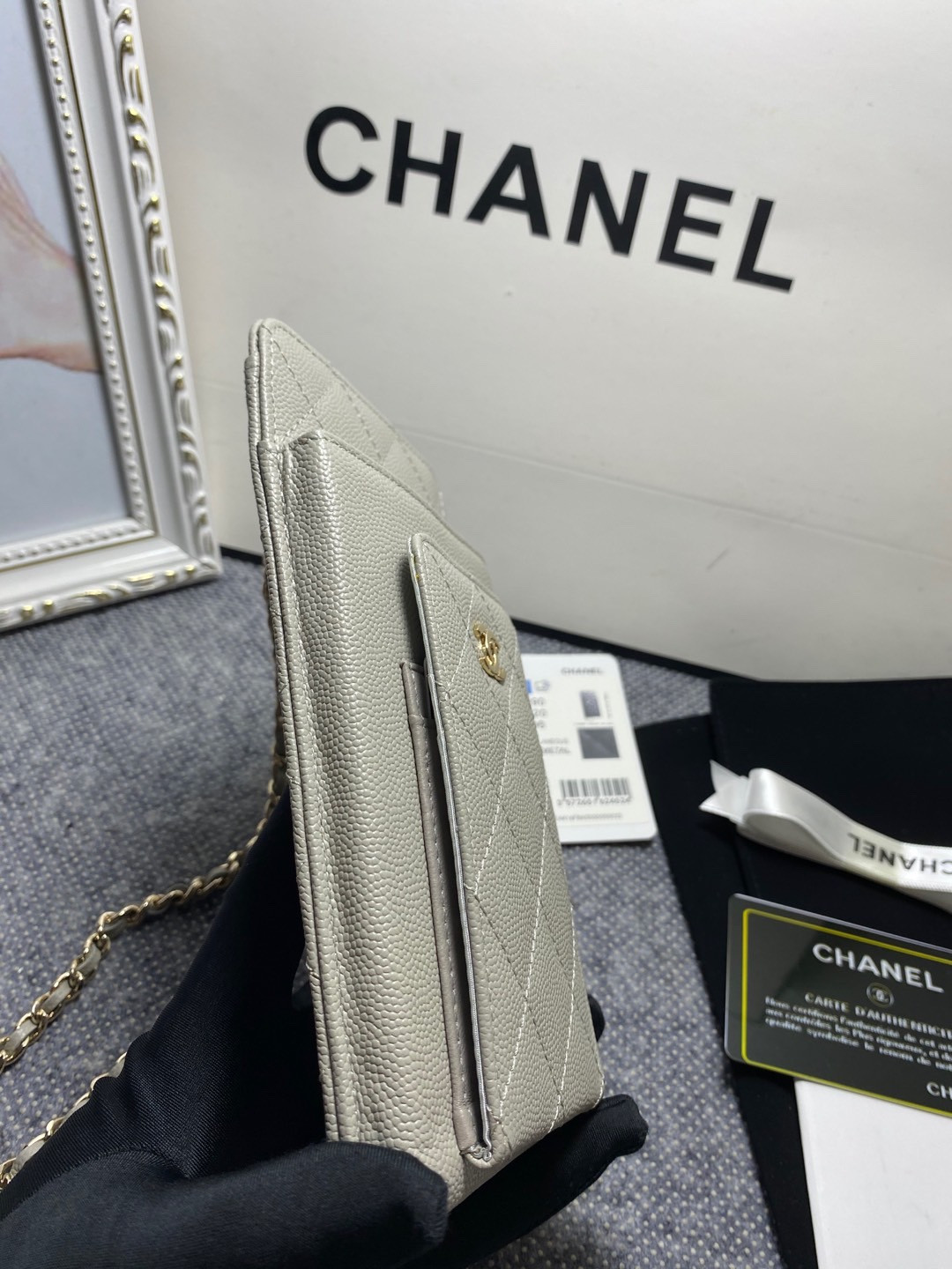 CHANEL LONG ZIPPED WALLET 19-11cm