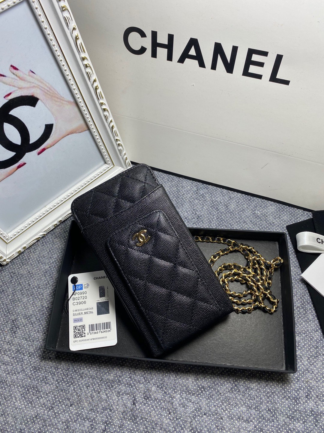 CHANEL LONG ZIPPED WALLET 19-11cm