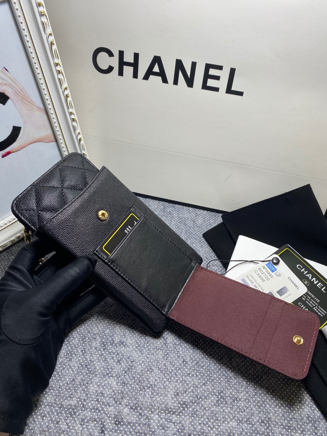 CHANEL LONG ZIPPED WALLET 19-11cm