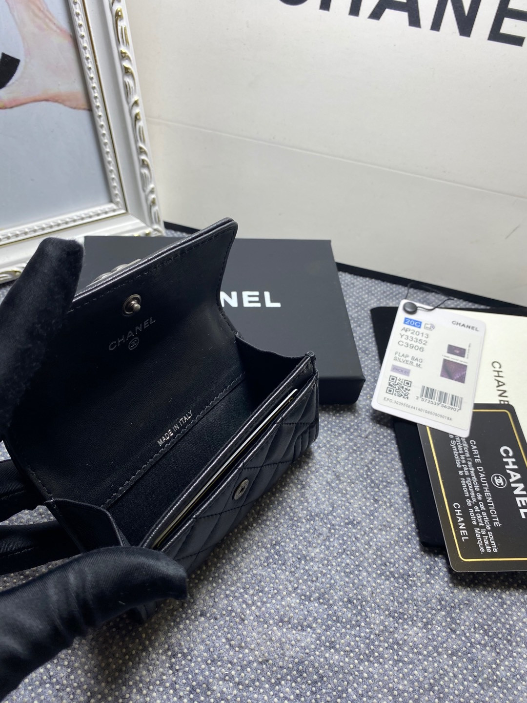 CHANEL FLAP WALLET 12-7CM