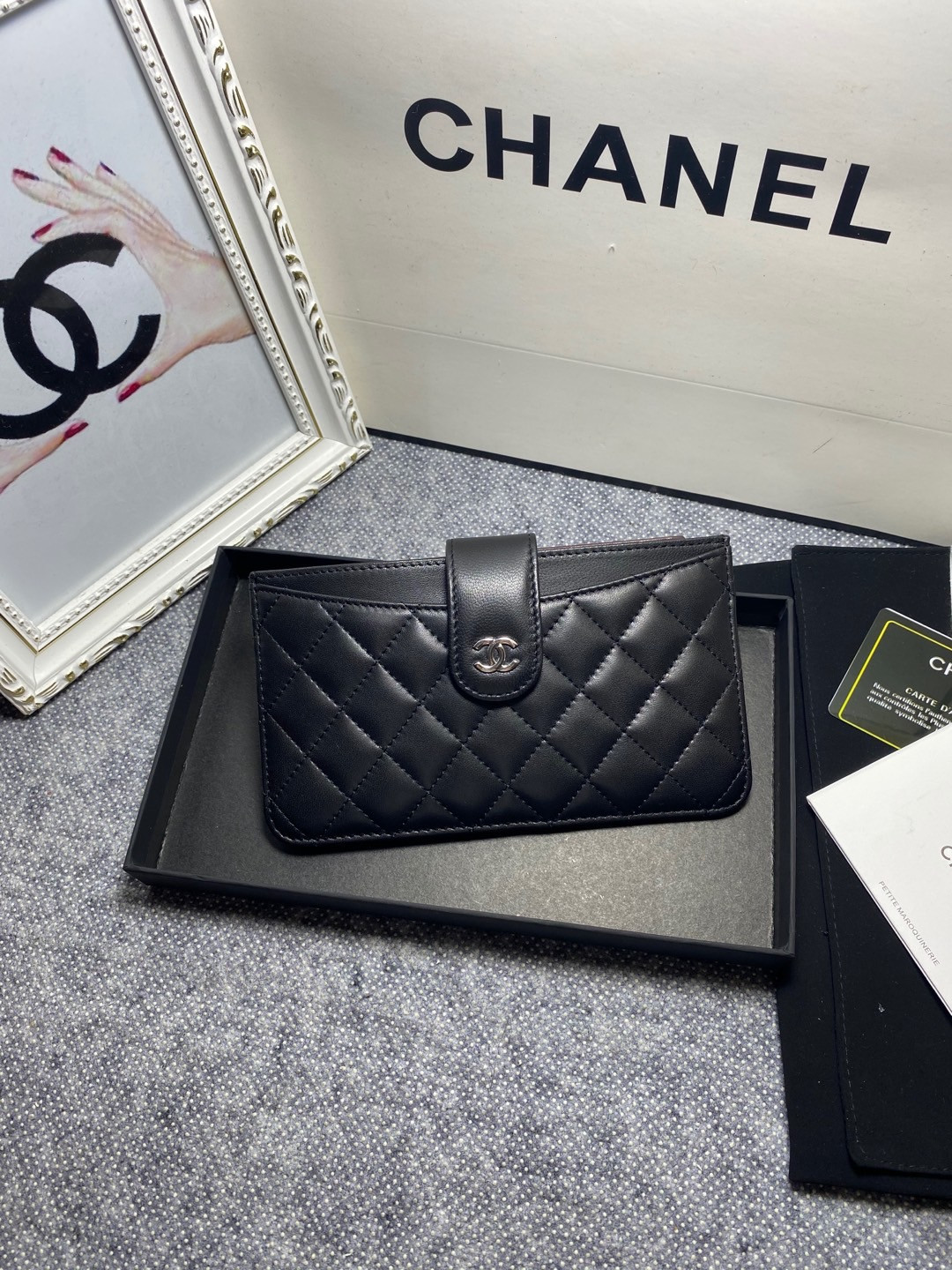 CHANEL CARD HOLDER 15-10cm