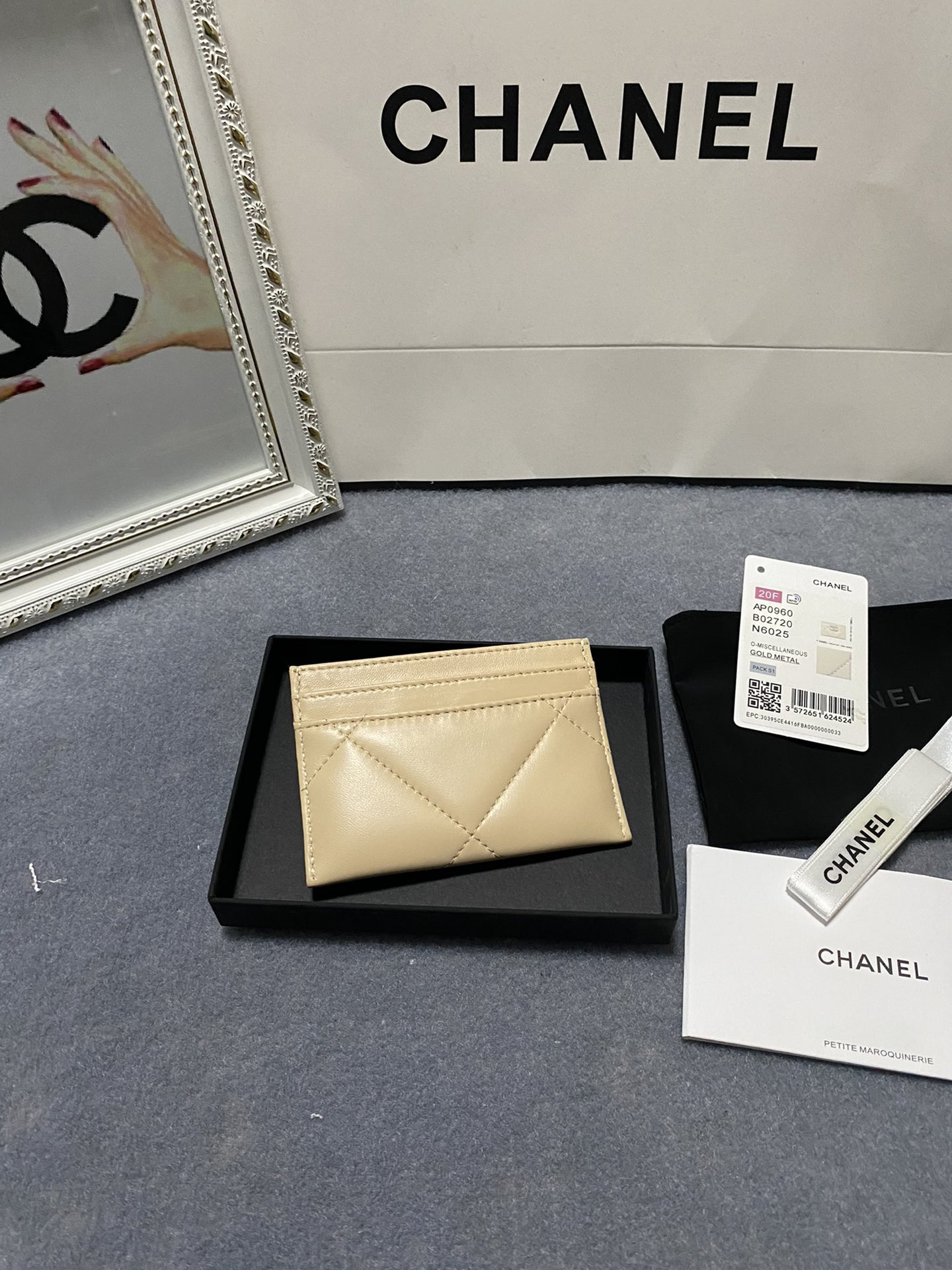 CHANEL CARD HOLDER 11.2×7.5×0.5cm
