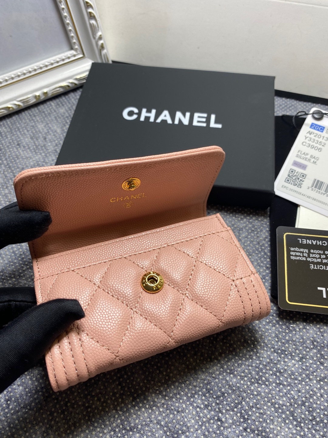 CHANEL FLAP WALLET 12-7CM