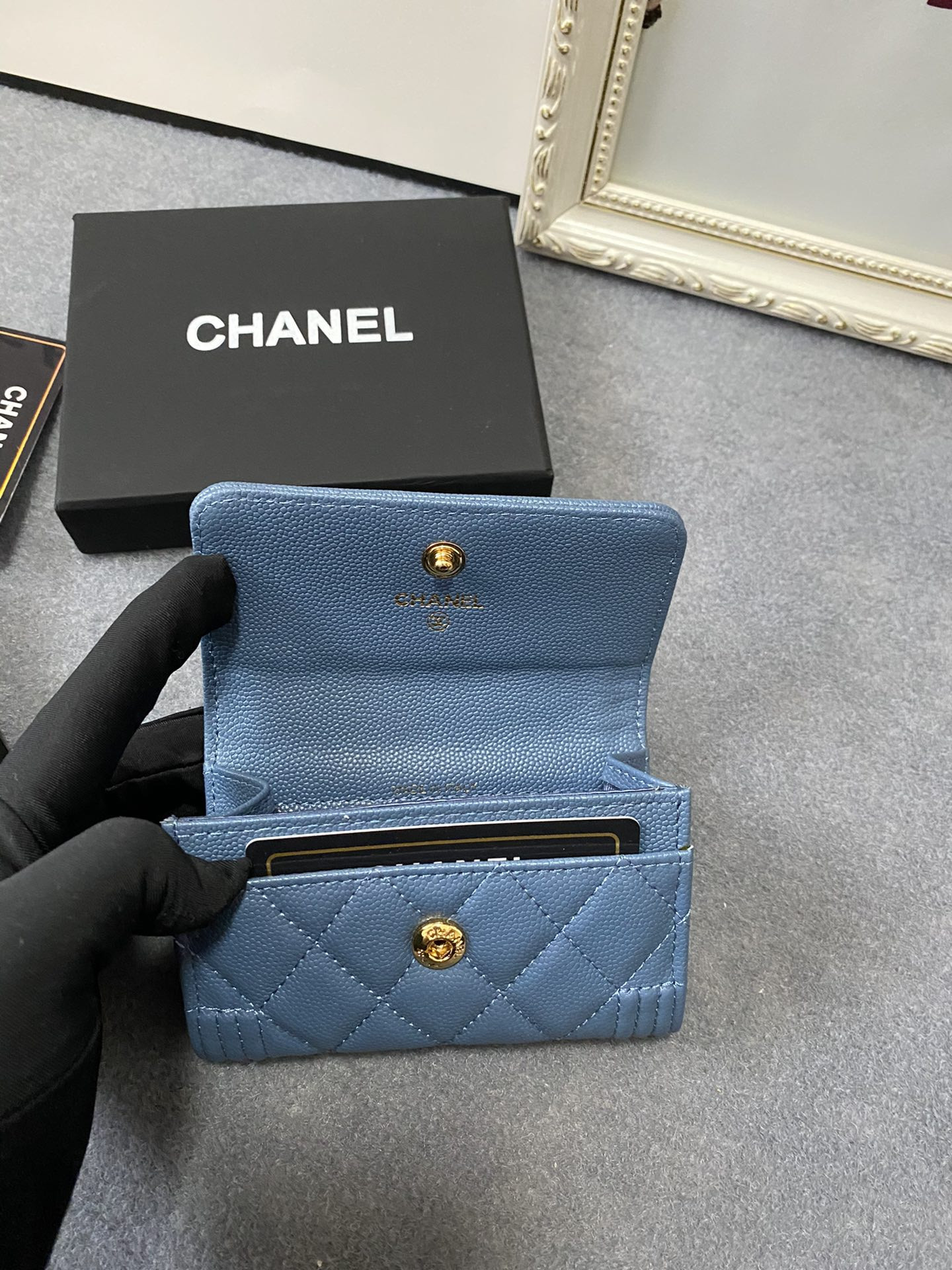 CHANEL FLAP WALLET 12-7CM