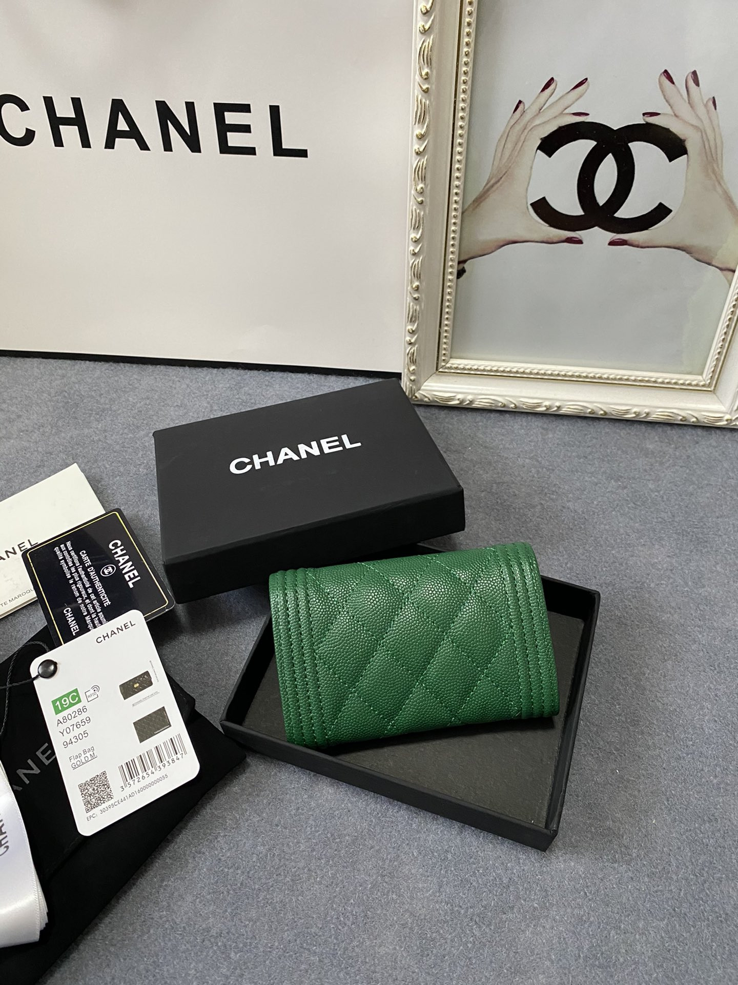 CHANEL FLAP WALLET 12-7CM